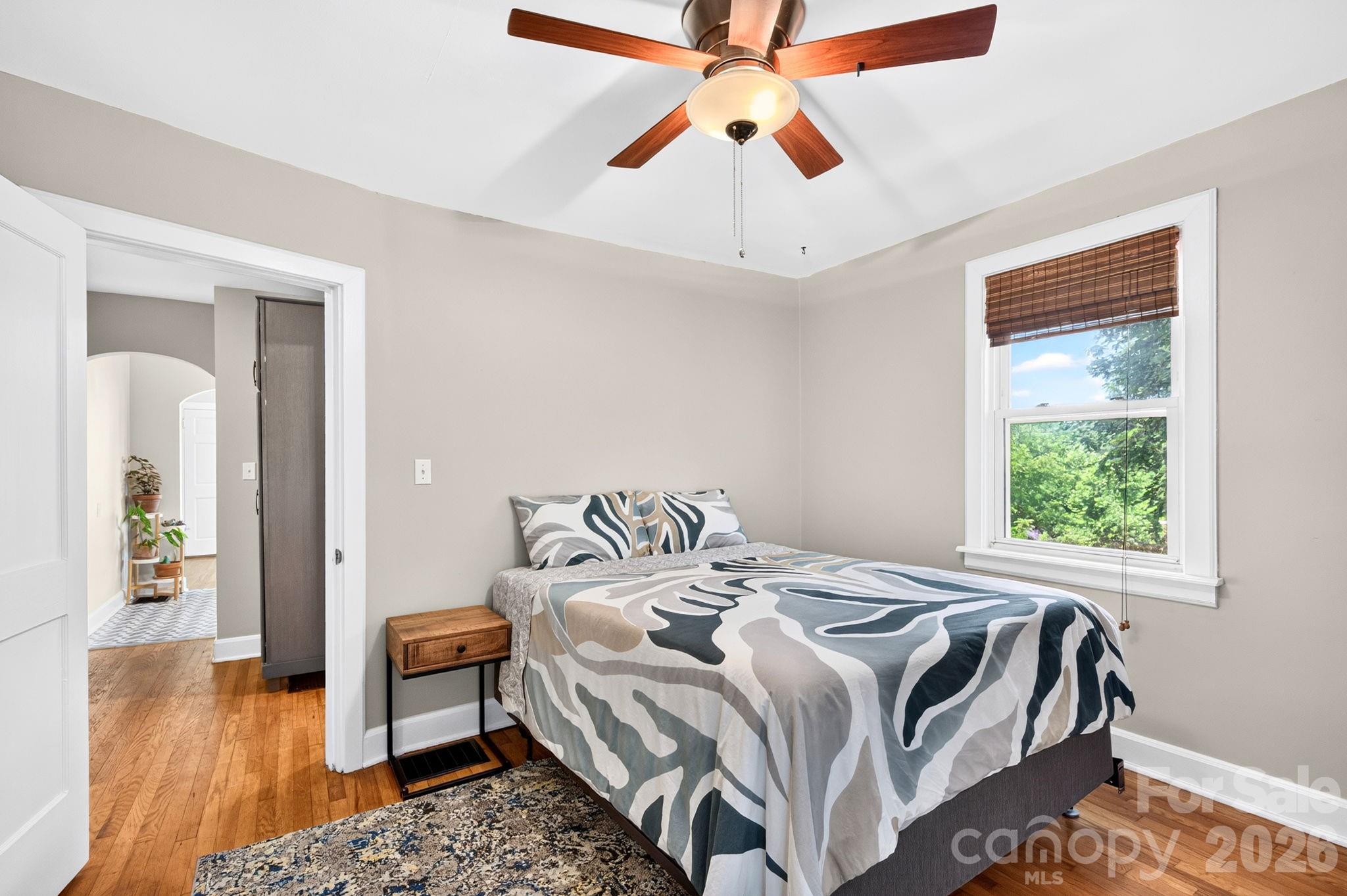 72 Ivanhoe Avenue Property Photo 18