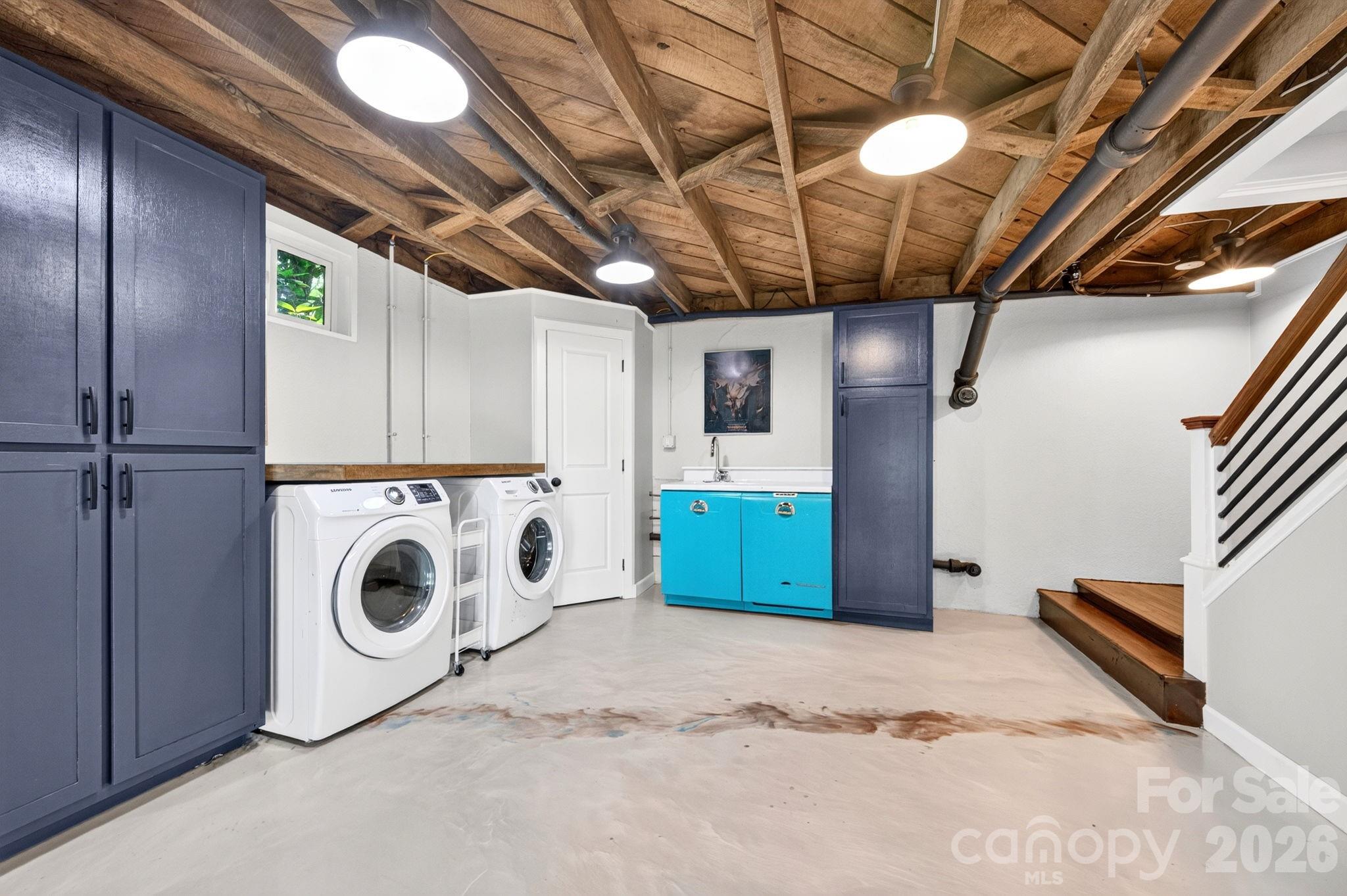 72 Ivanhoe Avenue Property Photo 23