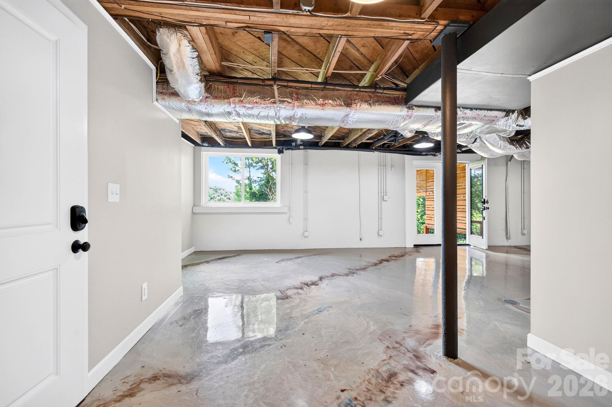 72 Ivanhoe Avenue Property Photo 25