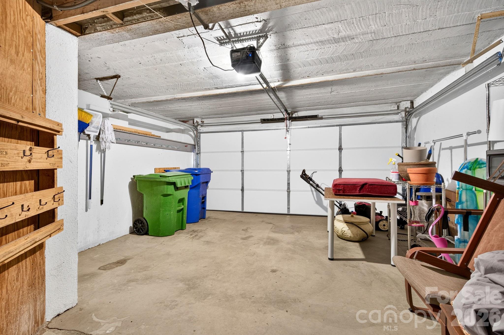 72 Ivanhoe Avenue Property Photo 32