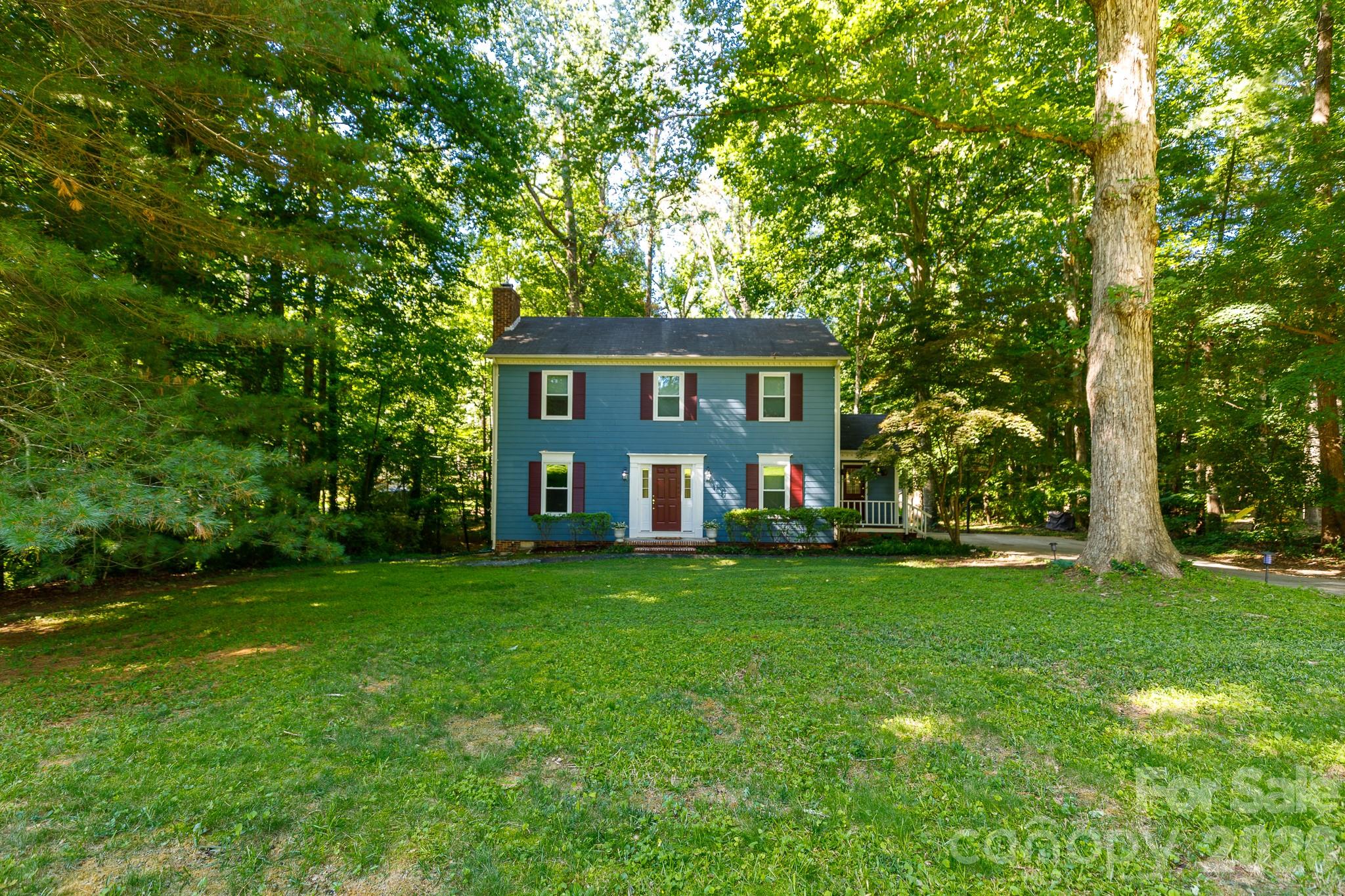 3319 Kingsfield Road Property Photo 3