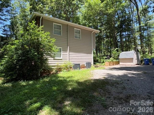 31 Spring Forest Circle Property Photo 3