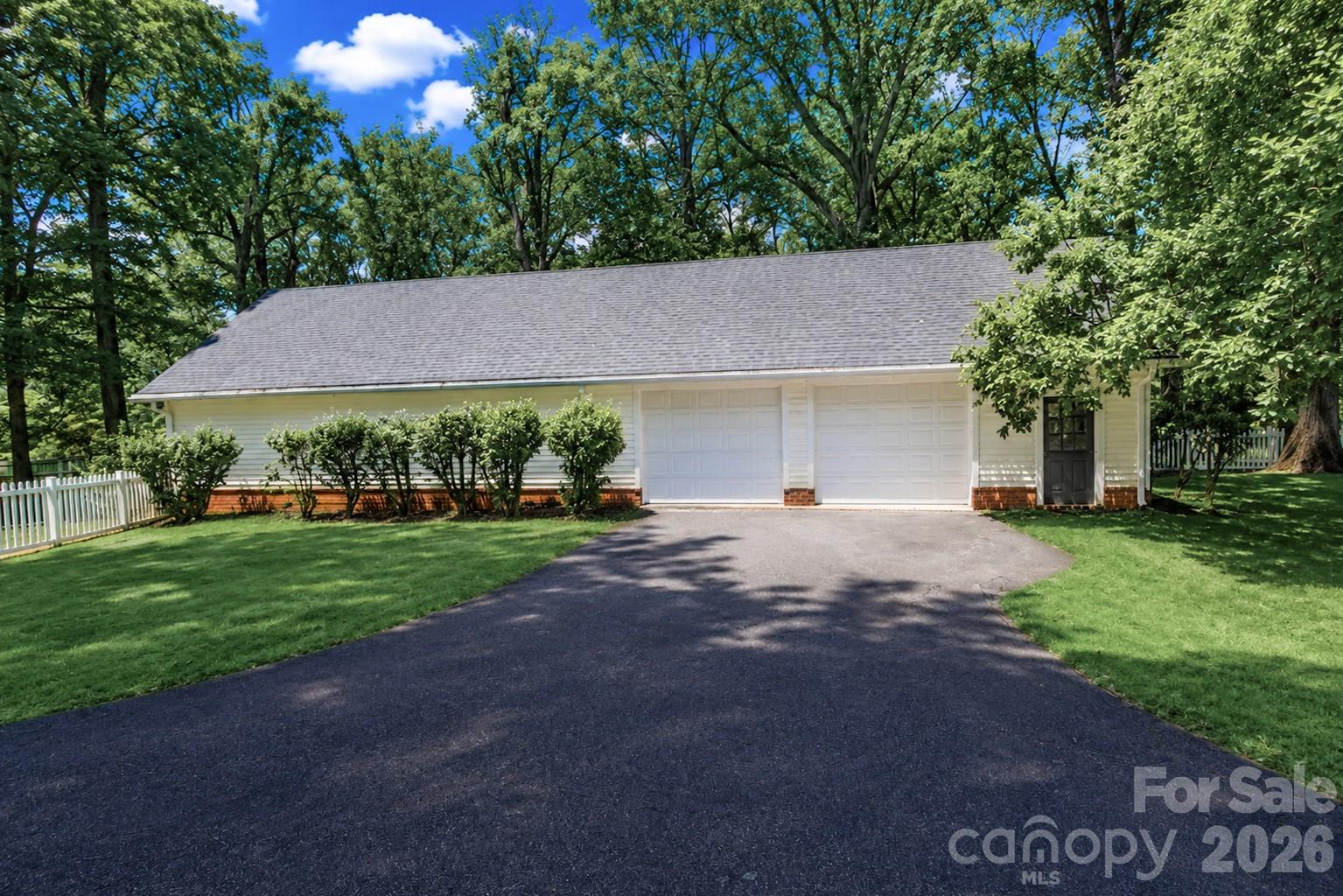 331 Beaver Farm Road Property Photo 33