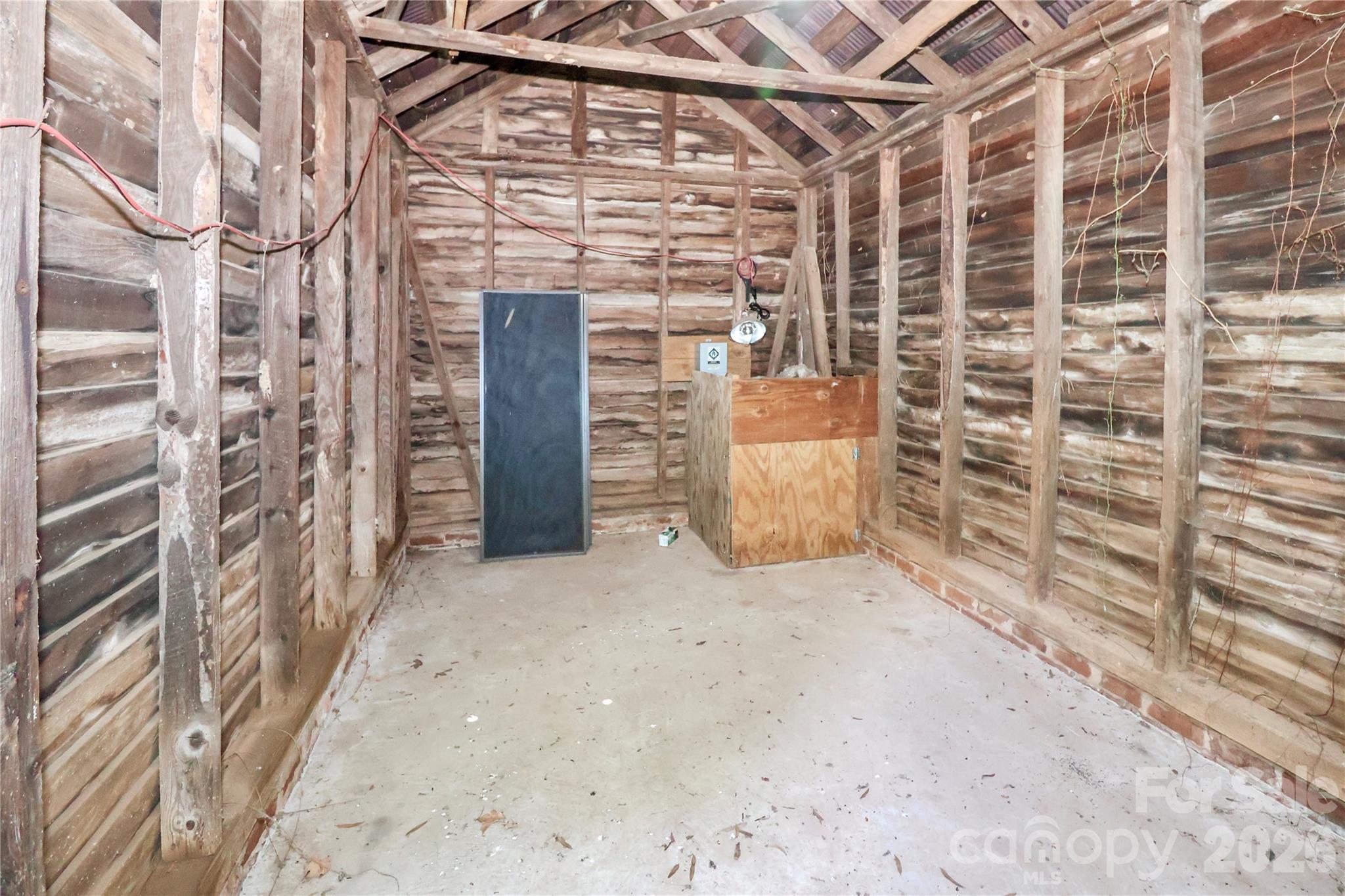 331 Beaver Farm Road Property Photo 38