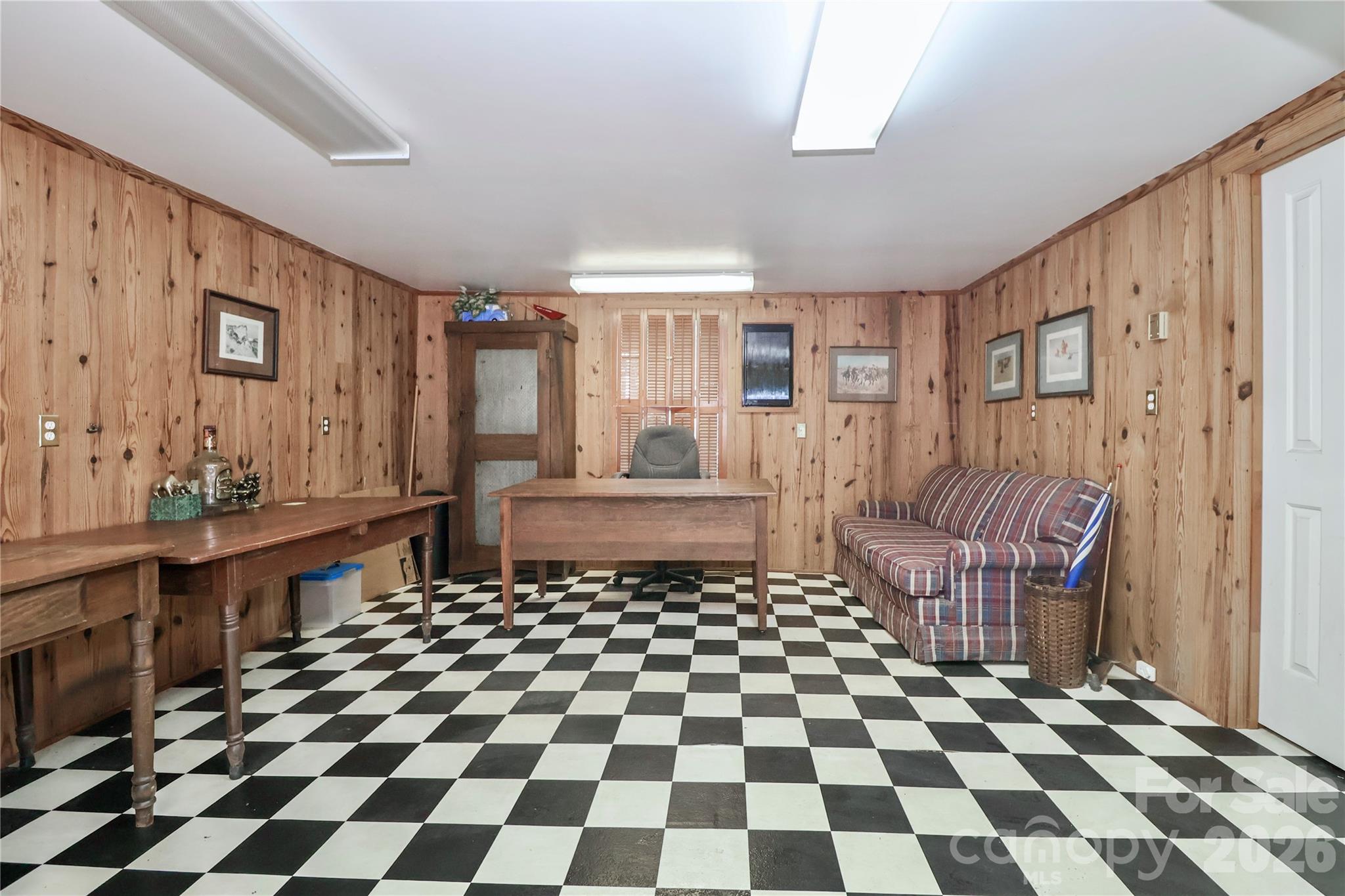 331 Beaver Farm Road Property Photo 42