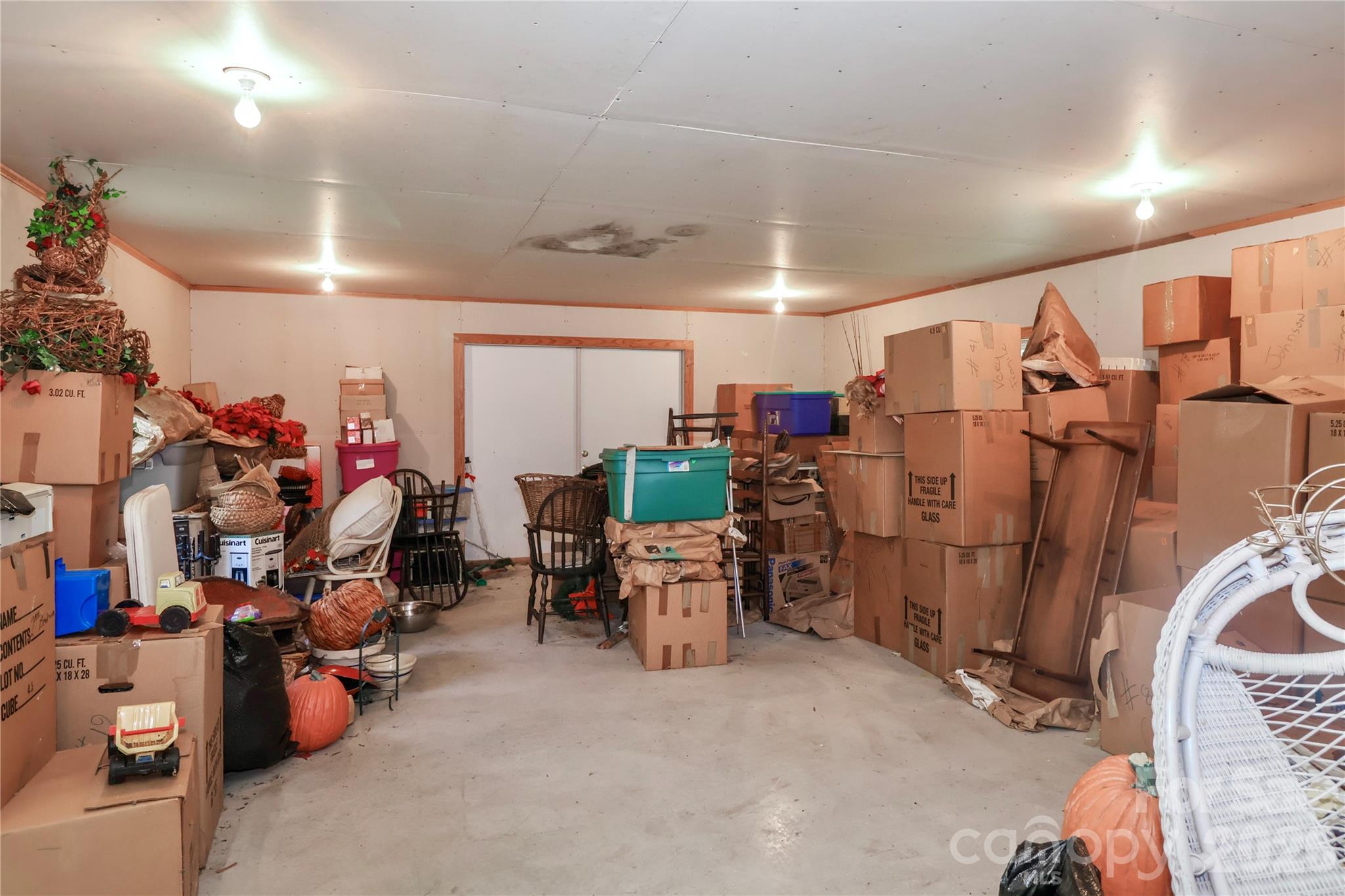 331 Beaver Farm Road Property Photo 45