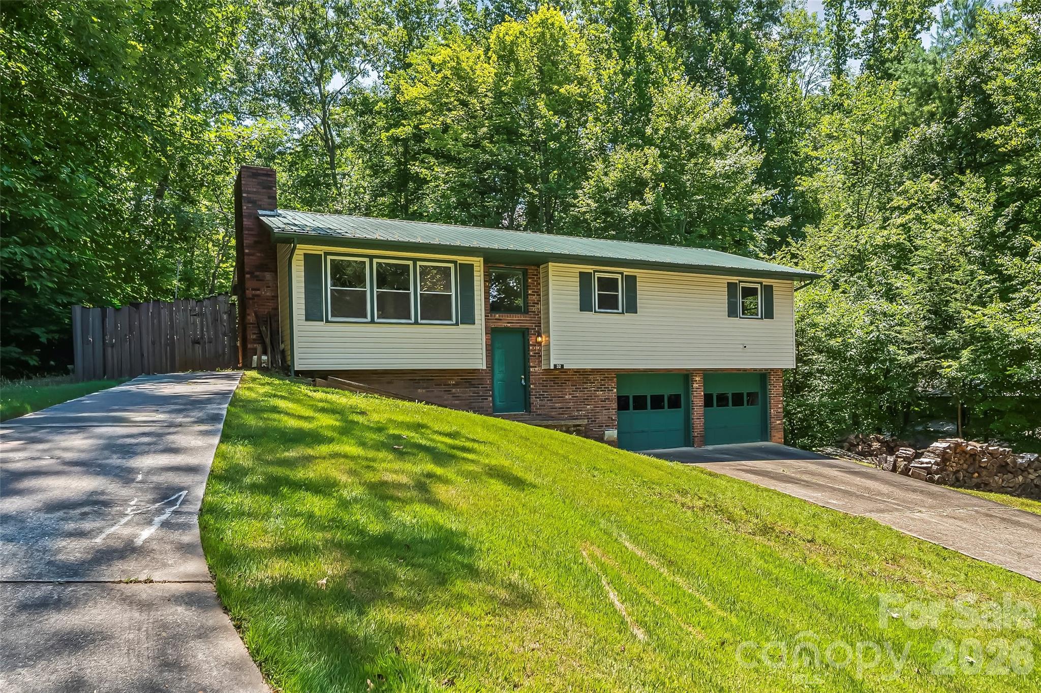 32 Swanns View Drive Property Photo 3