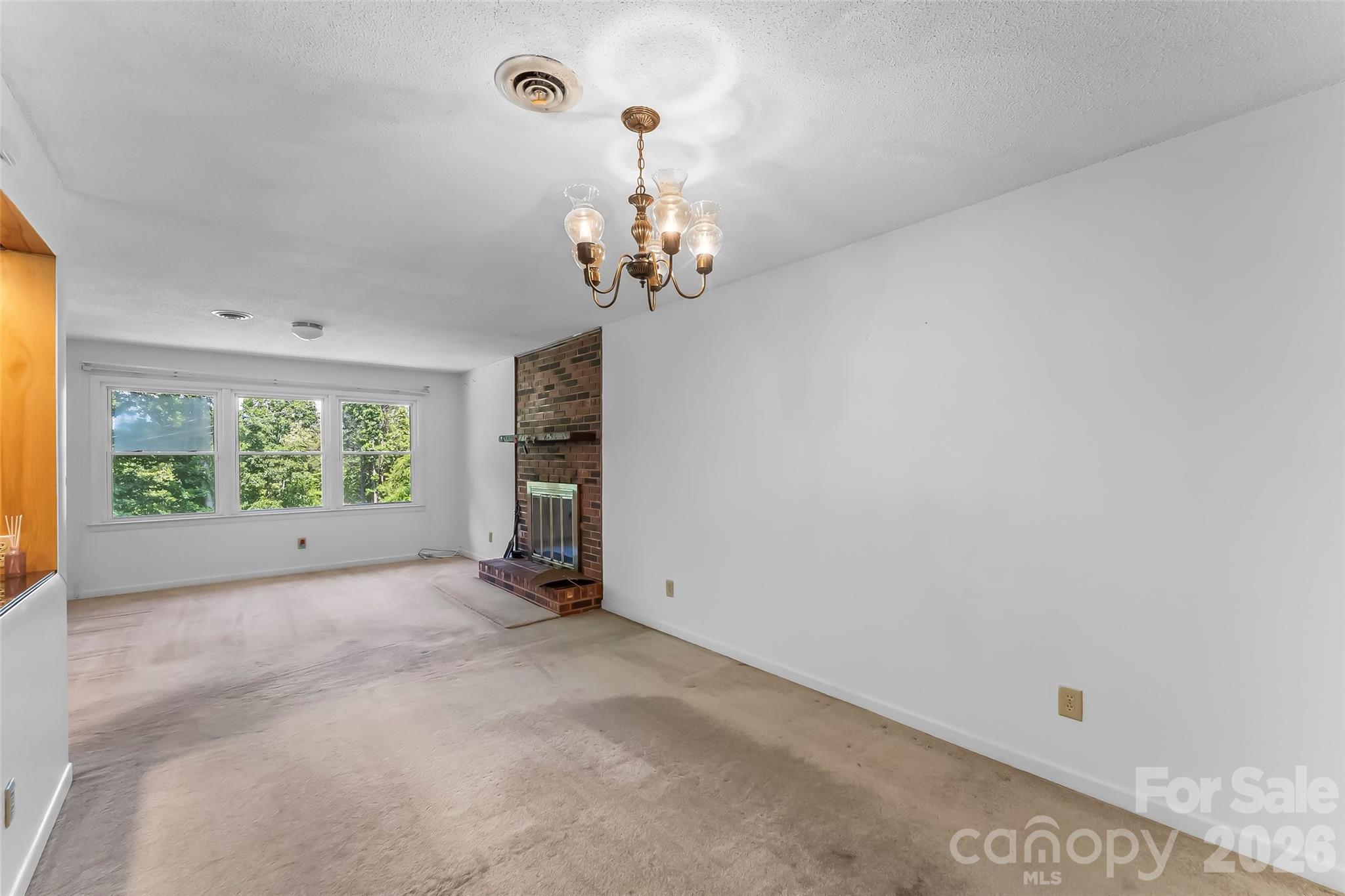 32 Swanns View Drive Property Photo 8