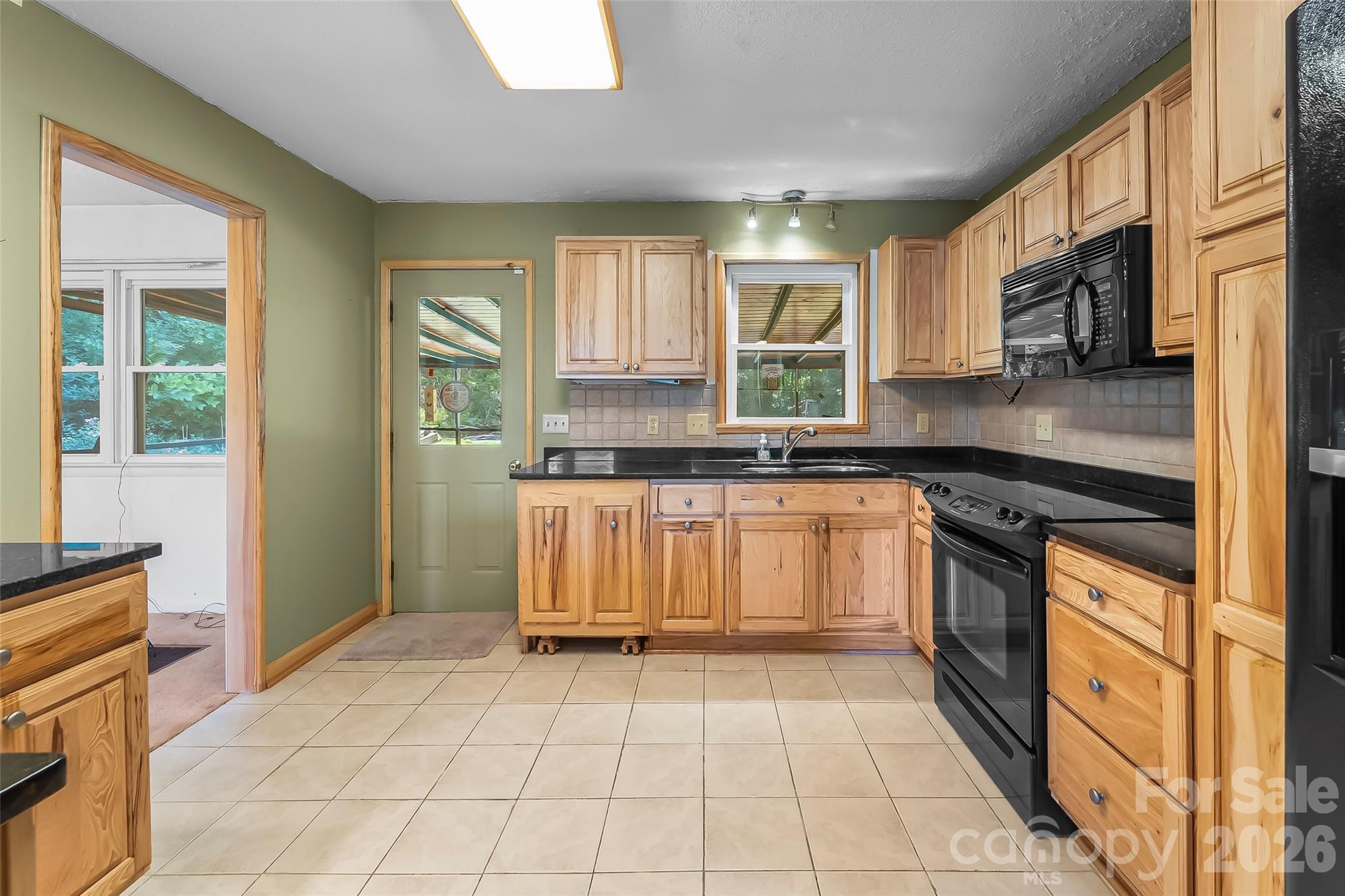 32 Swanns View Drive Property Photo 12