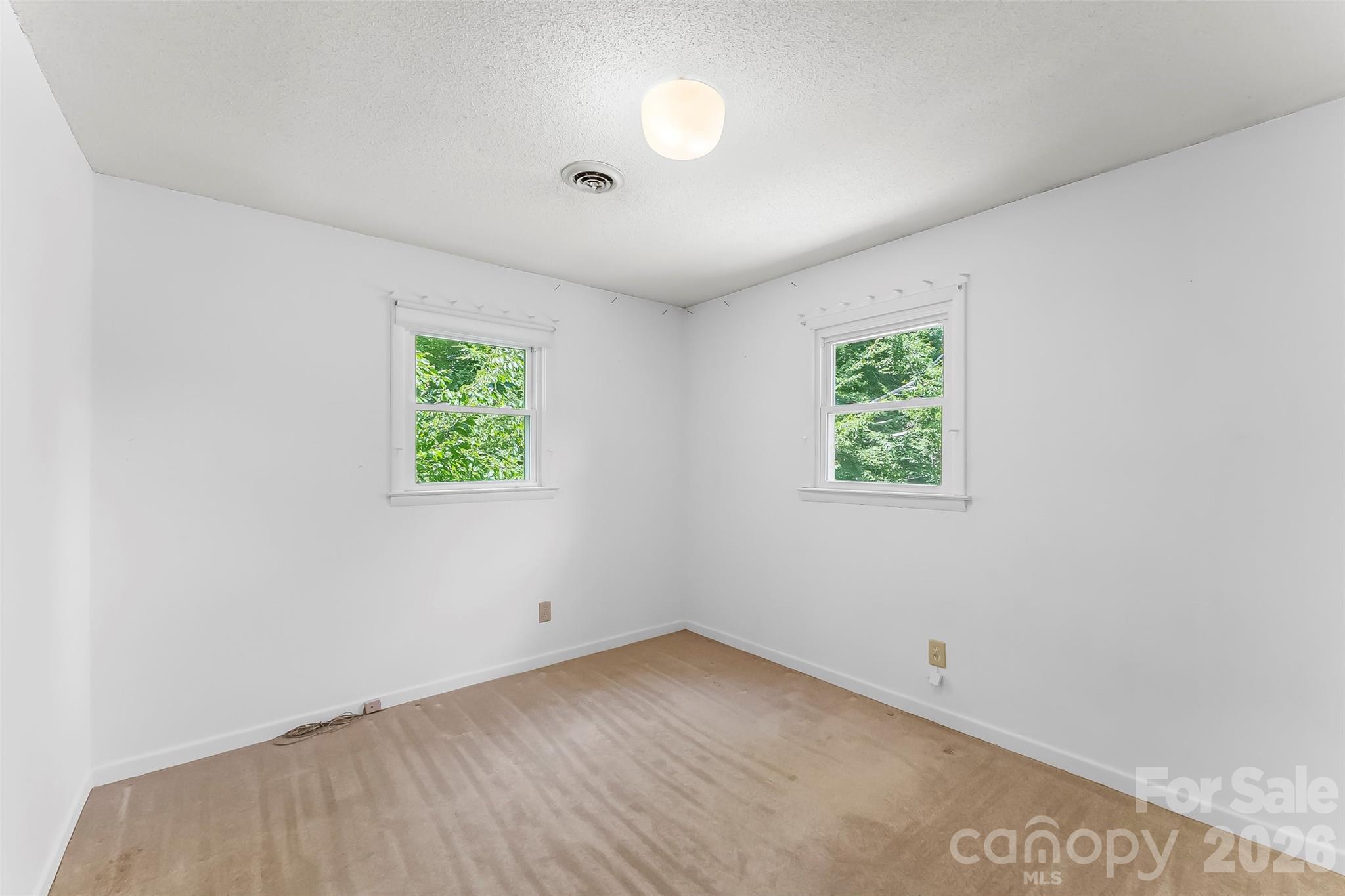 32 Swanns View Drive Property Photo 16
