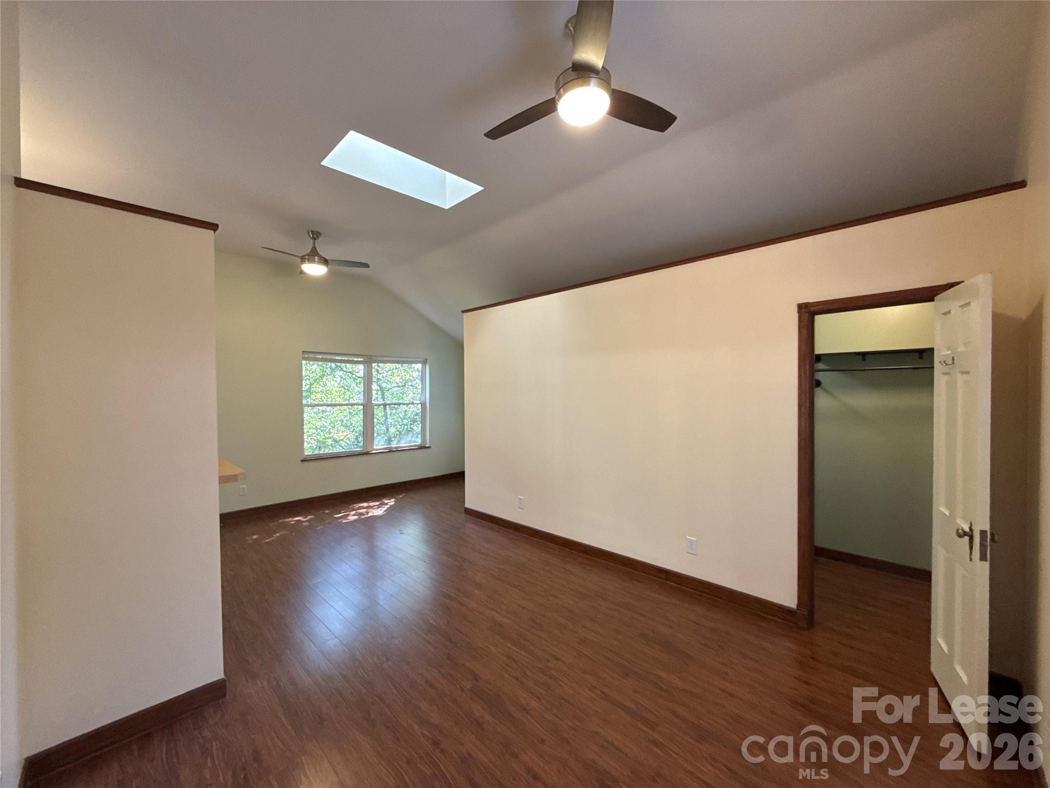 213 S Summit Avenue Property Photo 5
