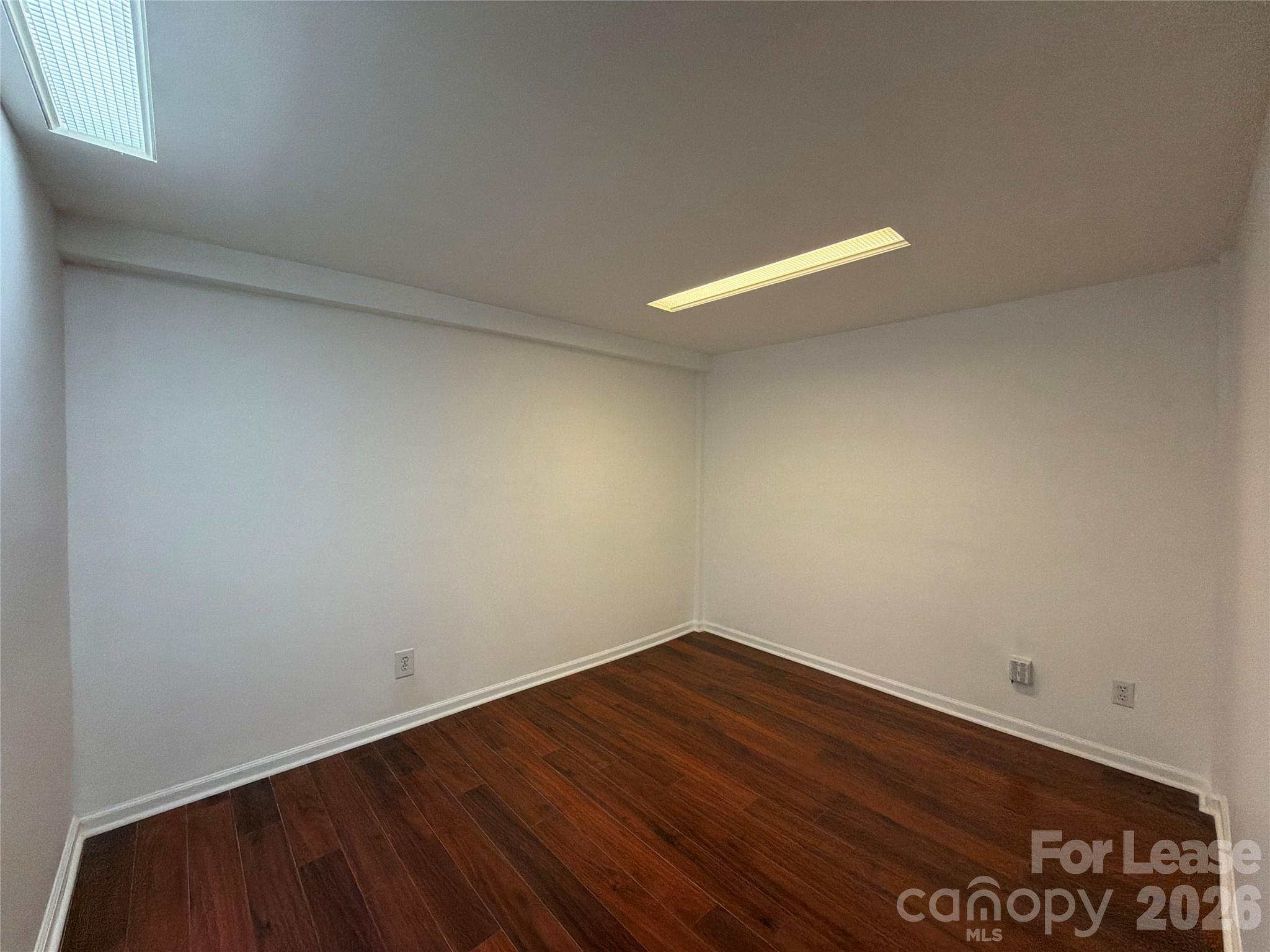 213 S Summit Avenue Property Photo 6