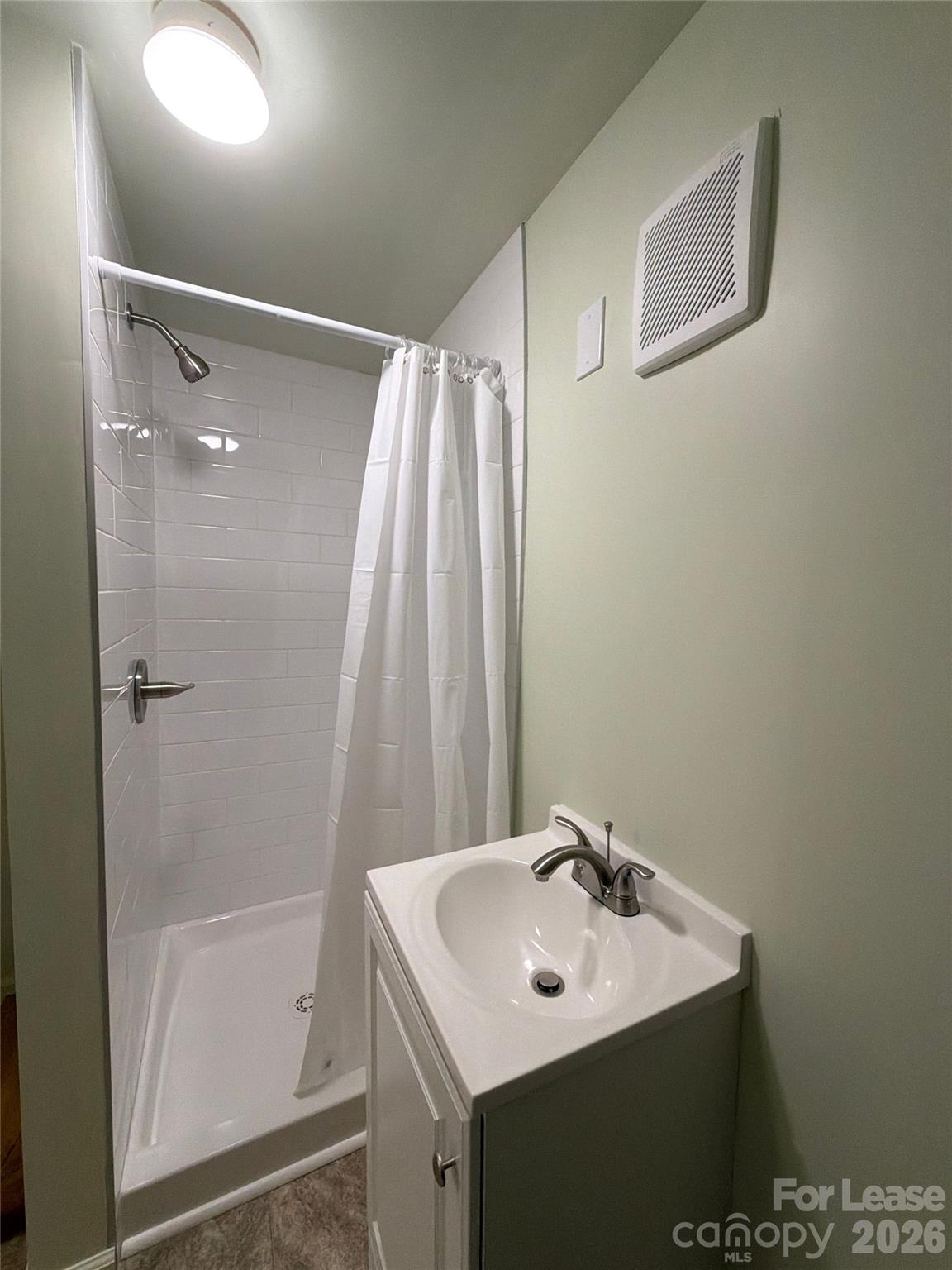 213 S Summit Avenue Property Photo 8