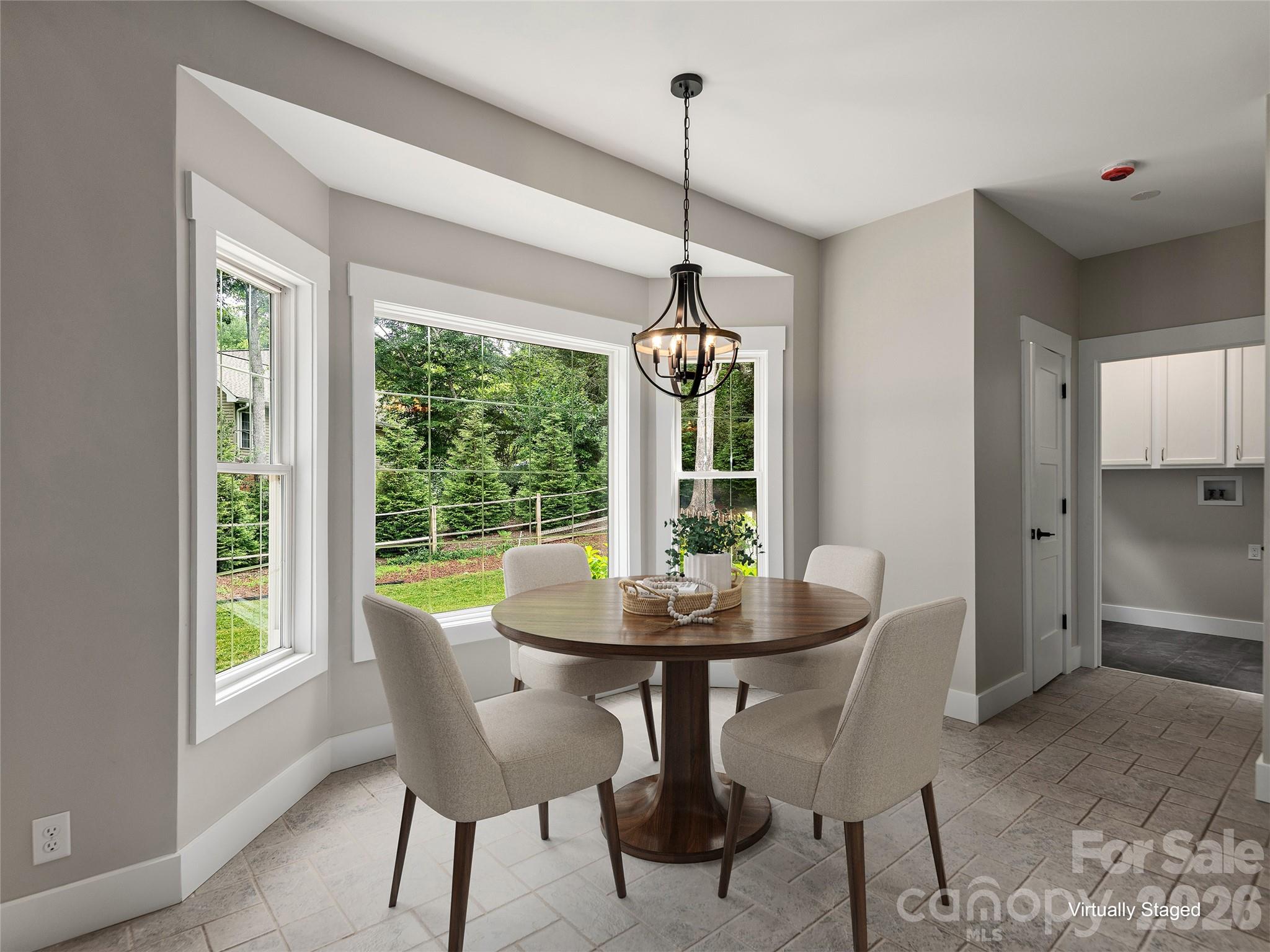 104 Arrowood Lane Property Photo 8