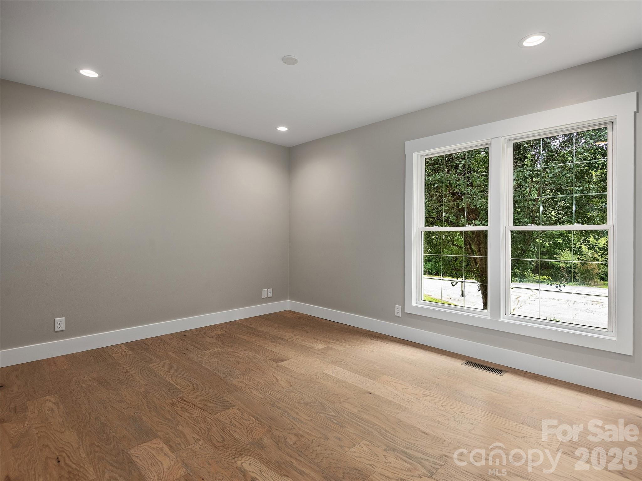 104 Arrowood Lane Property Photo 25