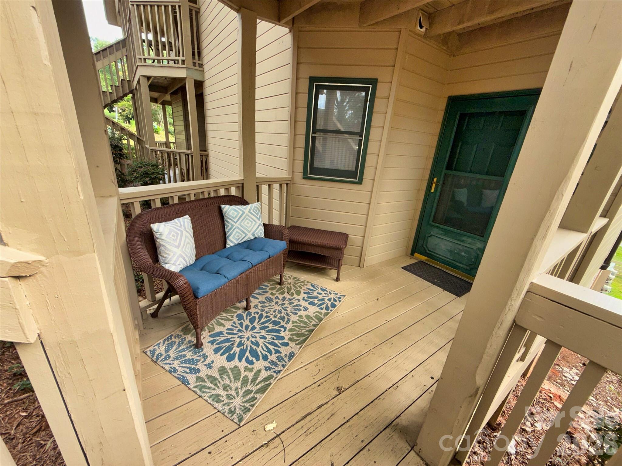 160 Whitney Boulevard 3 Property Photo 3
