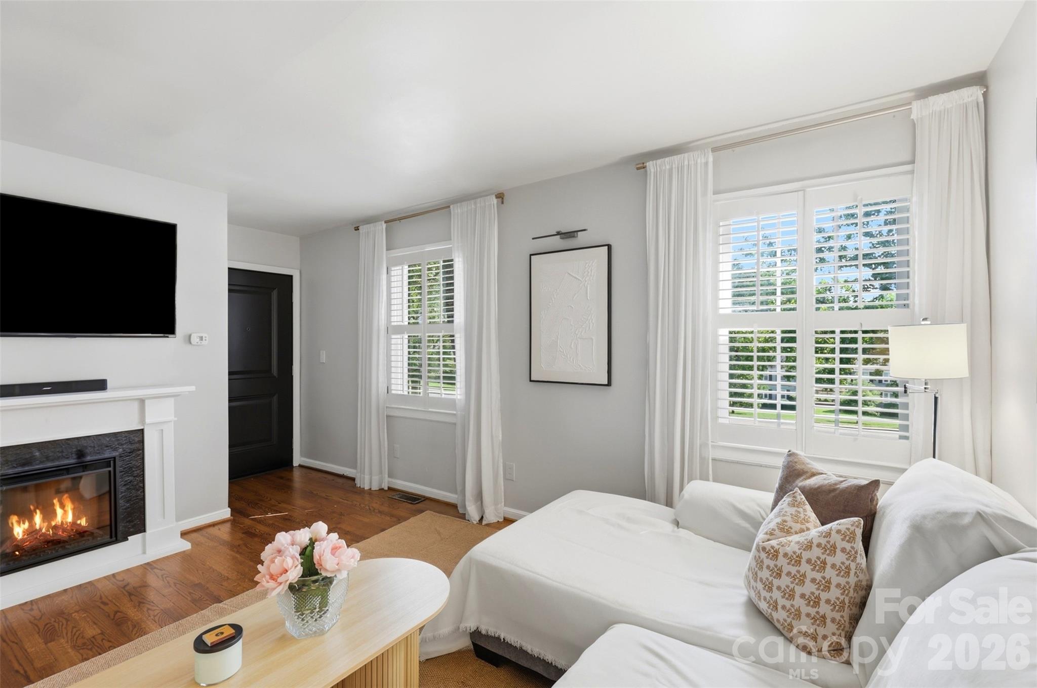 216 Wakefield Drive A Property Photo 5