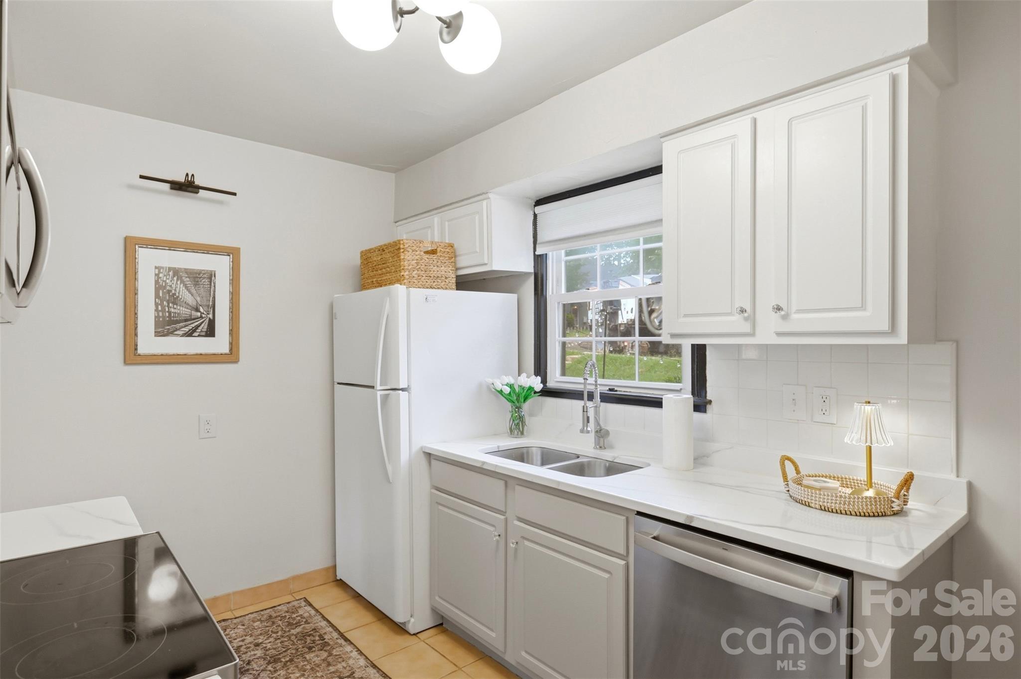 216 Wakefield Drive A Property Photo 12