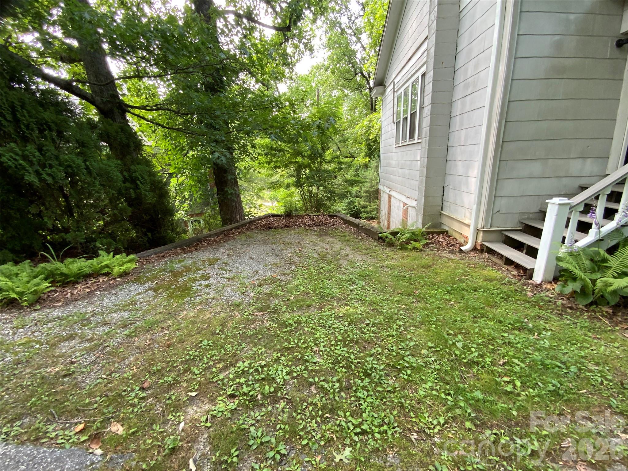 58 Seminary Street Property Photo 8