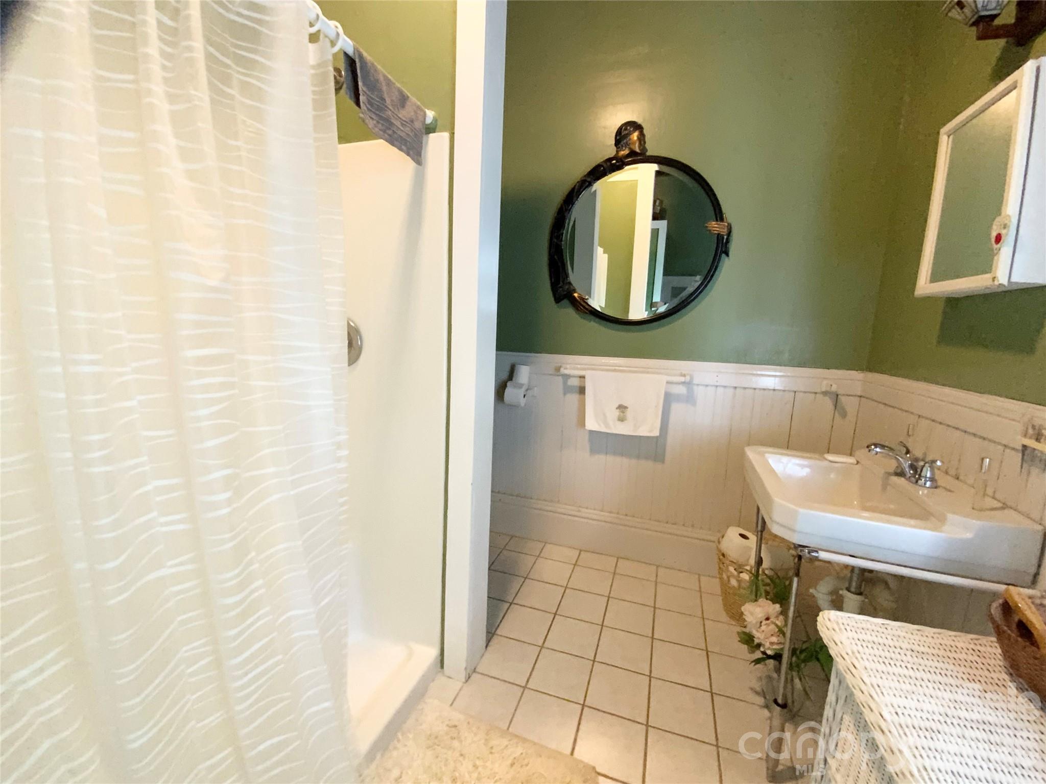 58 Seminary Street Property Photo 18