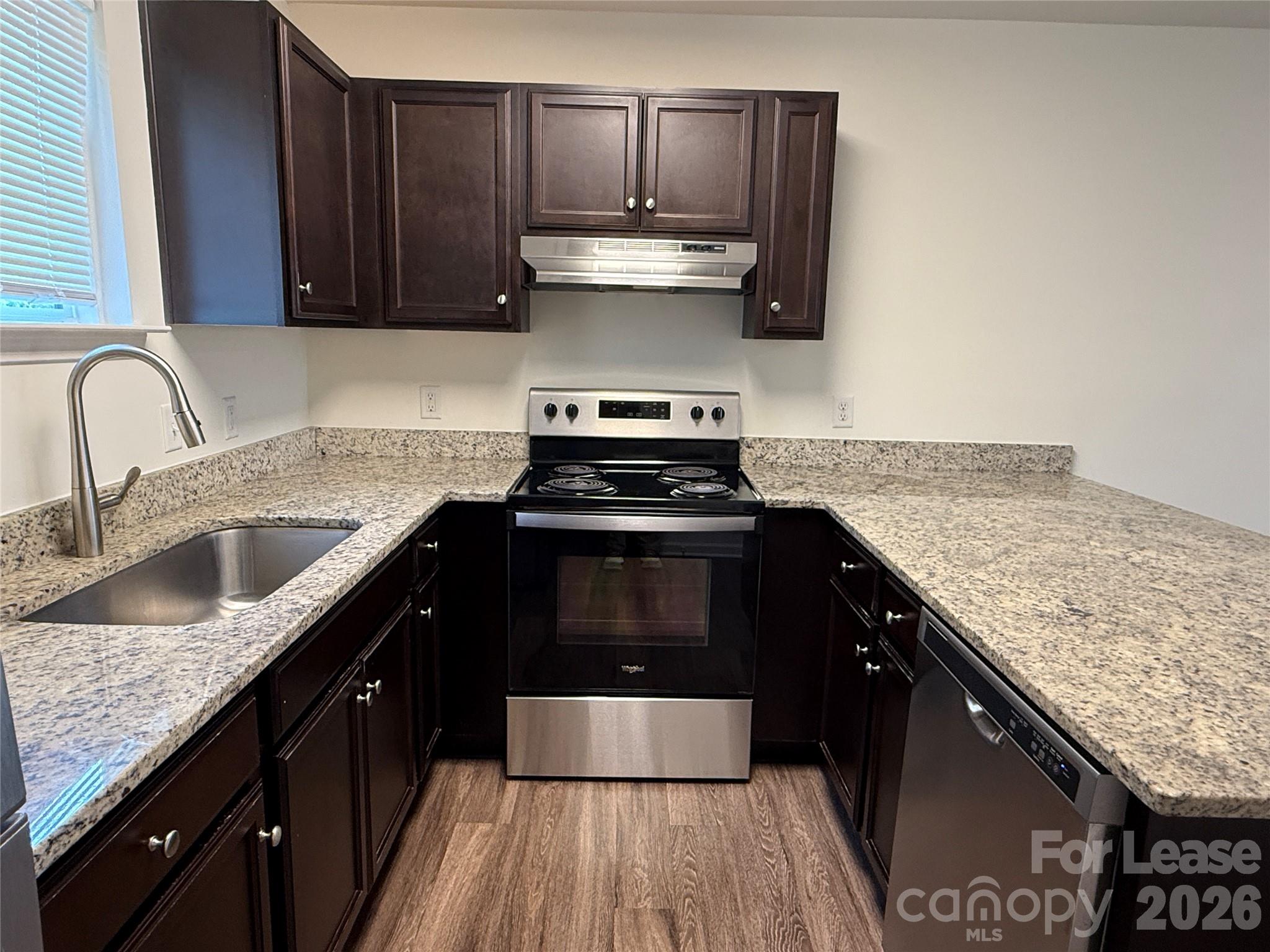 2029 Oakdale Road U Property Photo 4