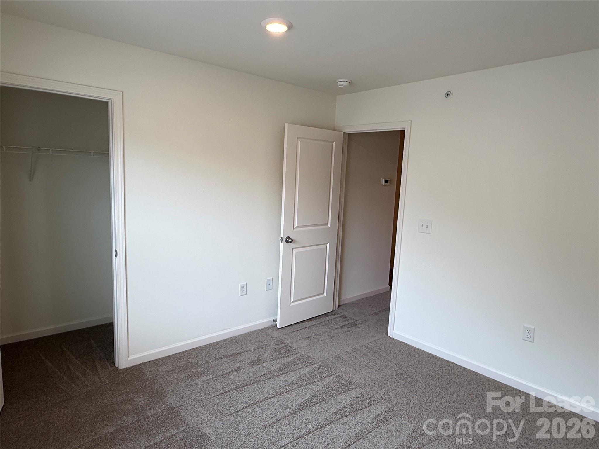 2029 Oakdale Road U Property Photo 7