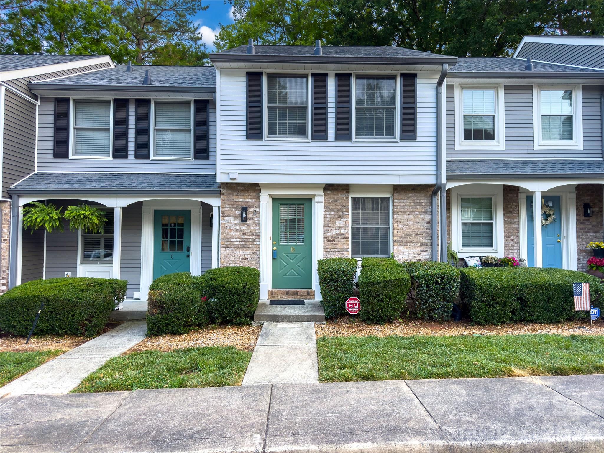 1231 Scaleybark Road Property Photo 1