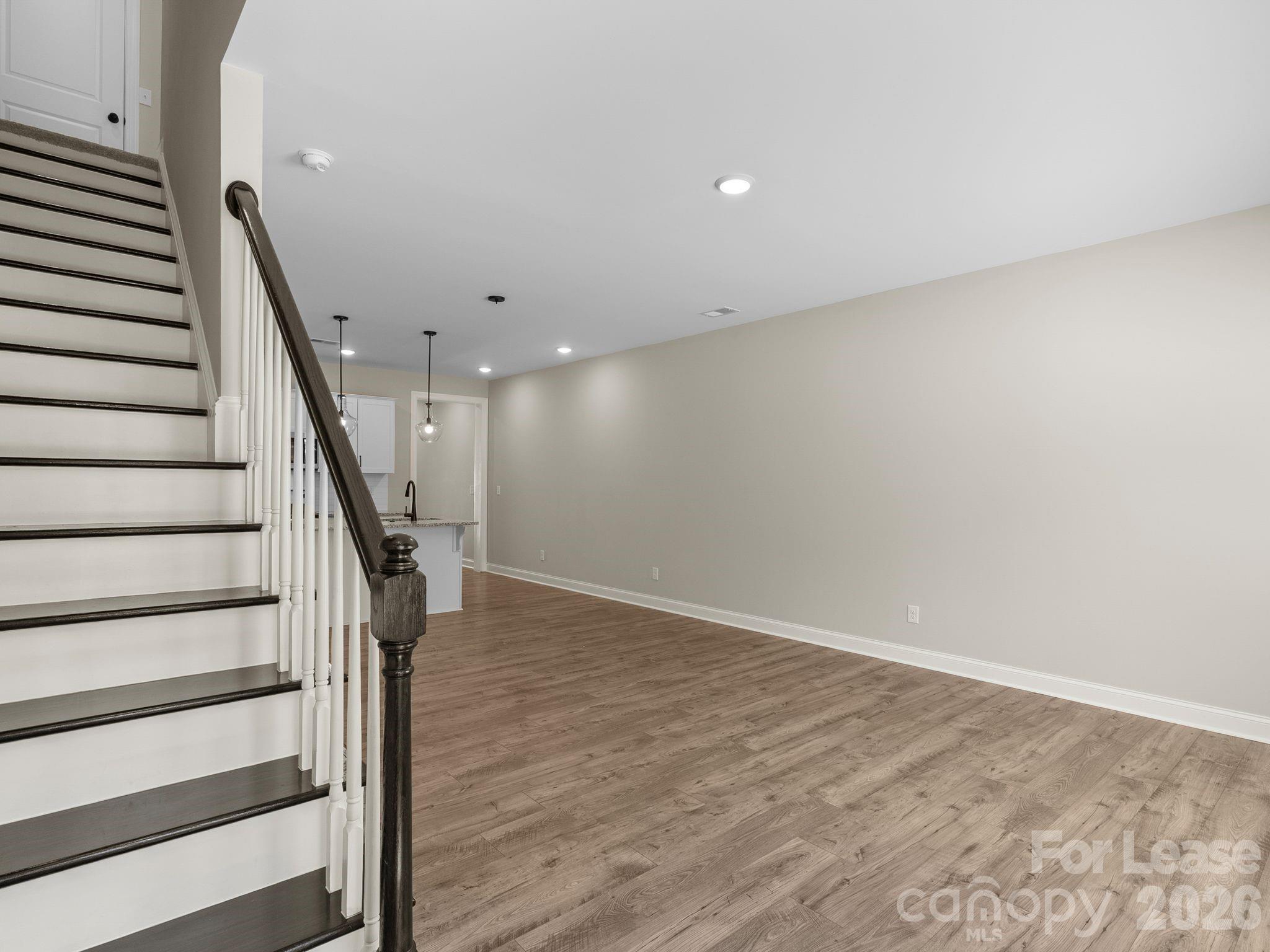 62 Walnut Springs Drive Property Photo 4