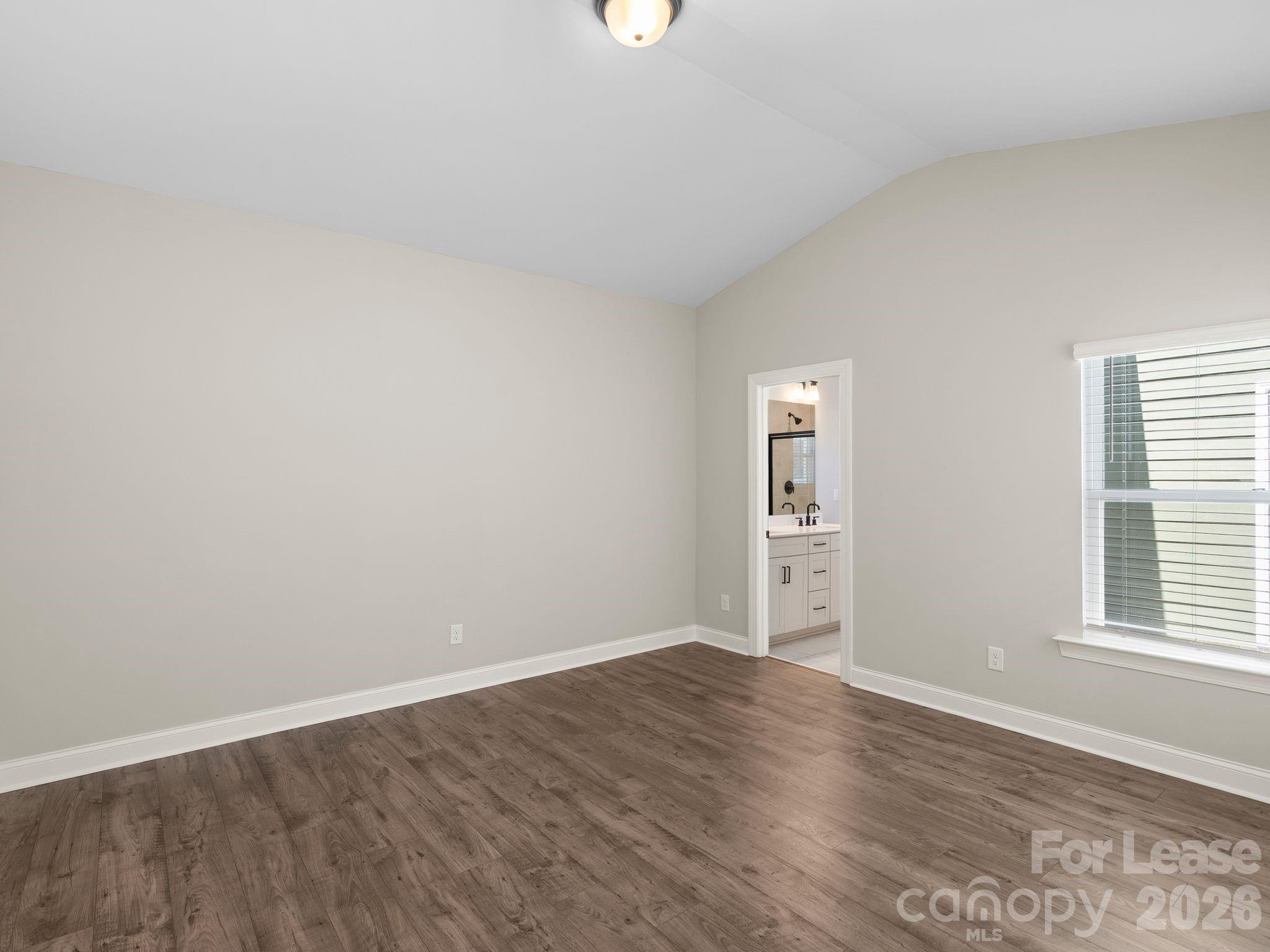 62 Walnut Springs Drive Property Photo 13