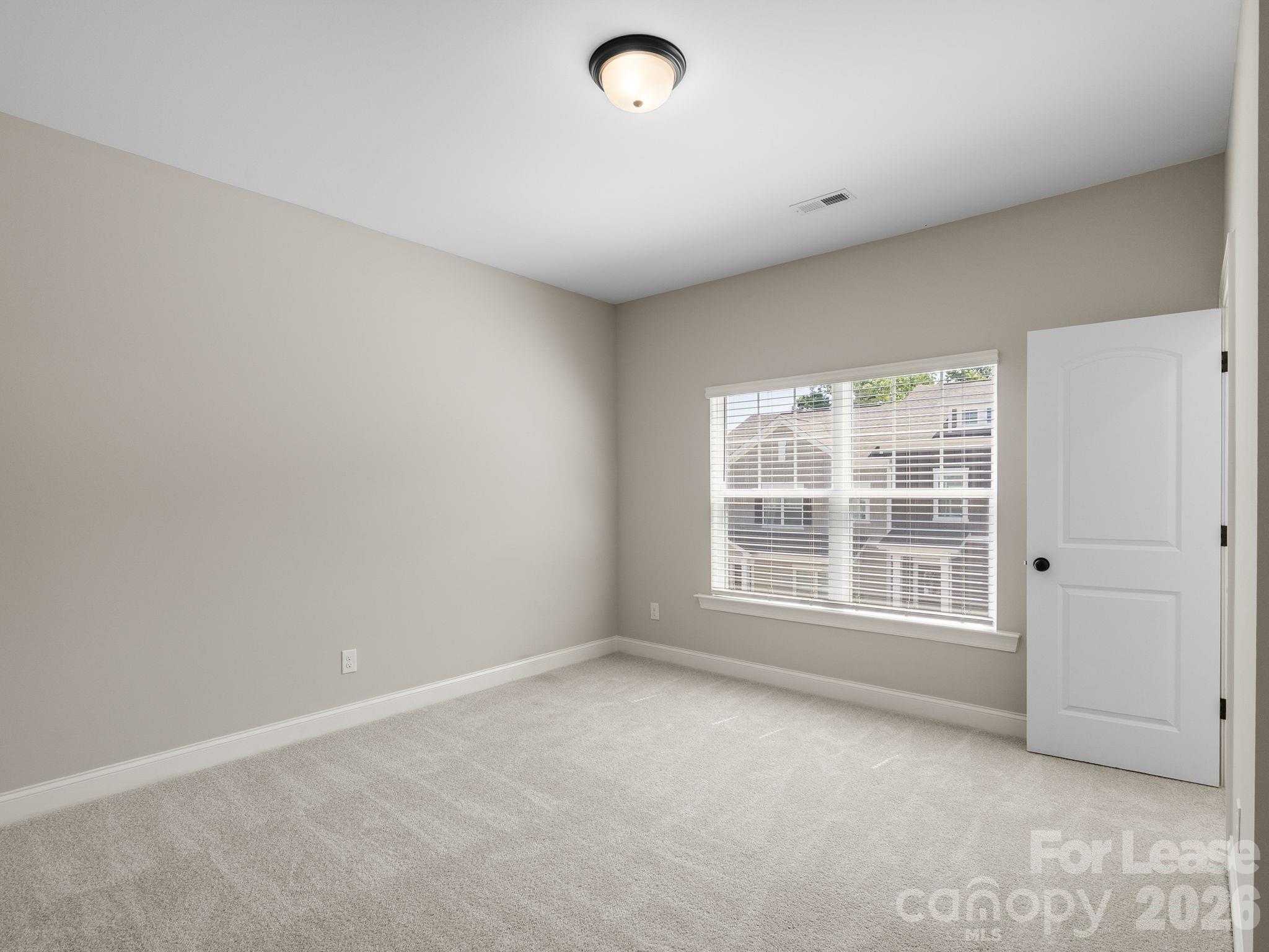 62 Walnut Springs Drive Property Photo 27