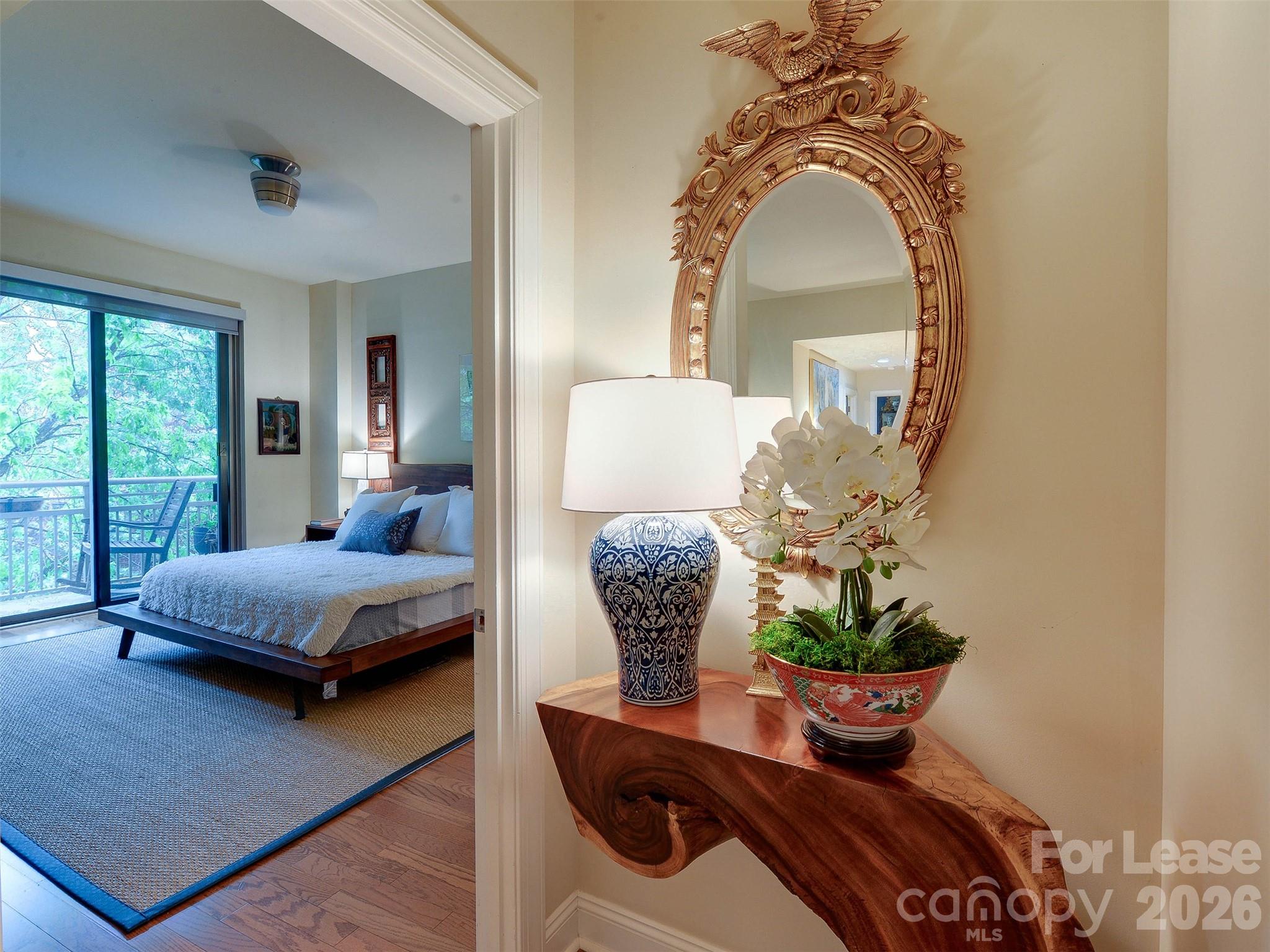 701 Royal Court 306 Property Photo 19