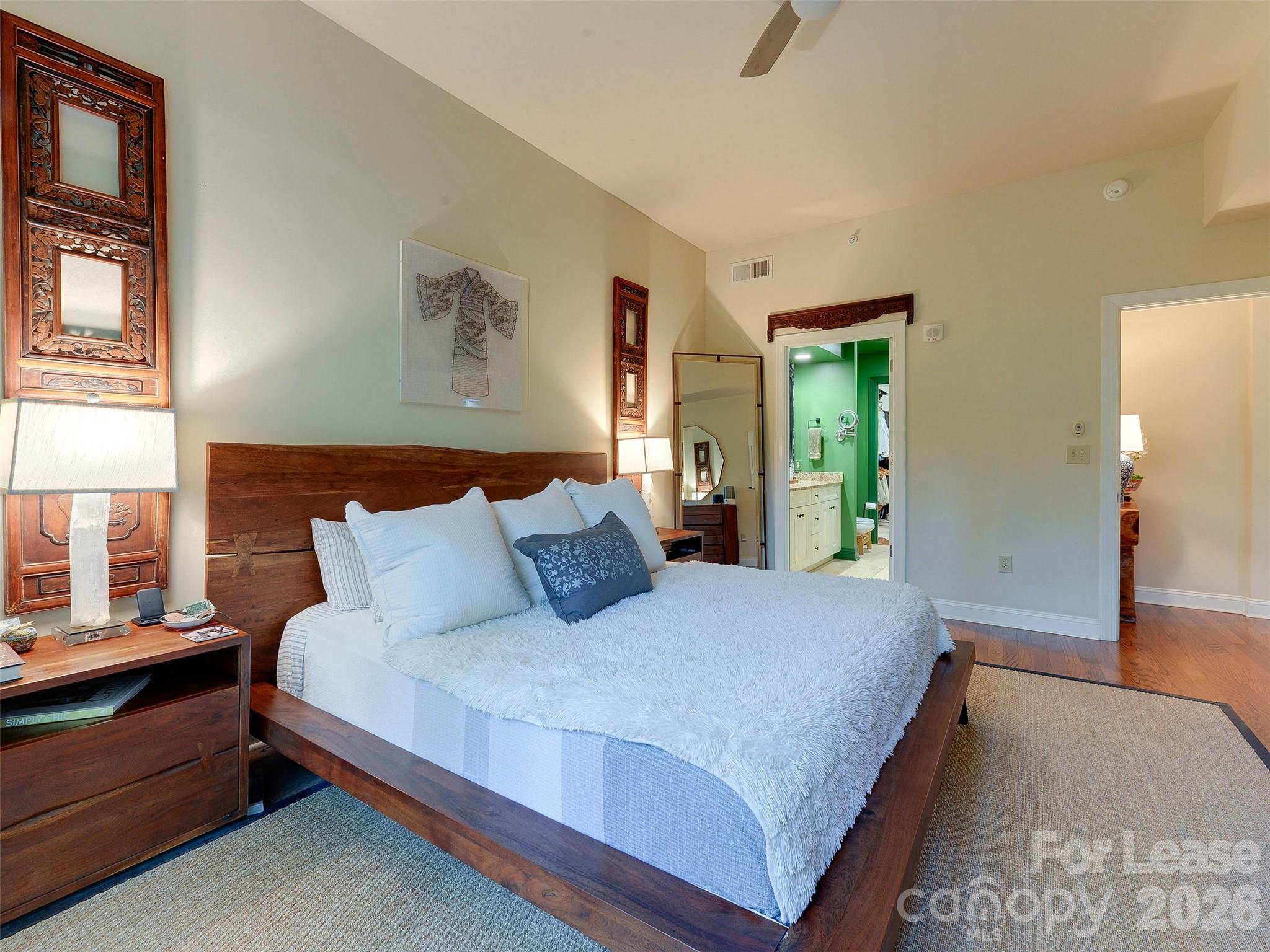 701 Royal Court 306 Property Photo 22