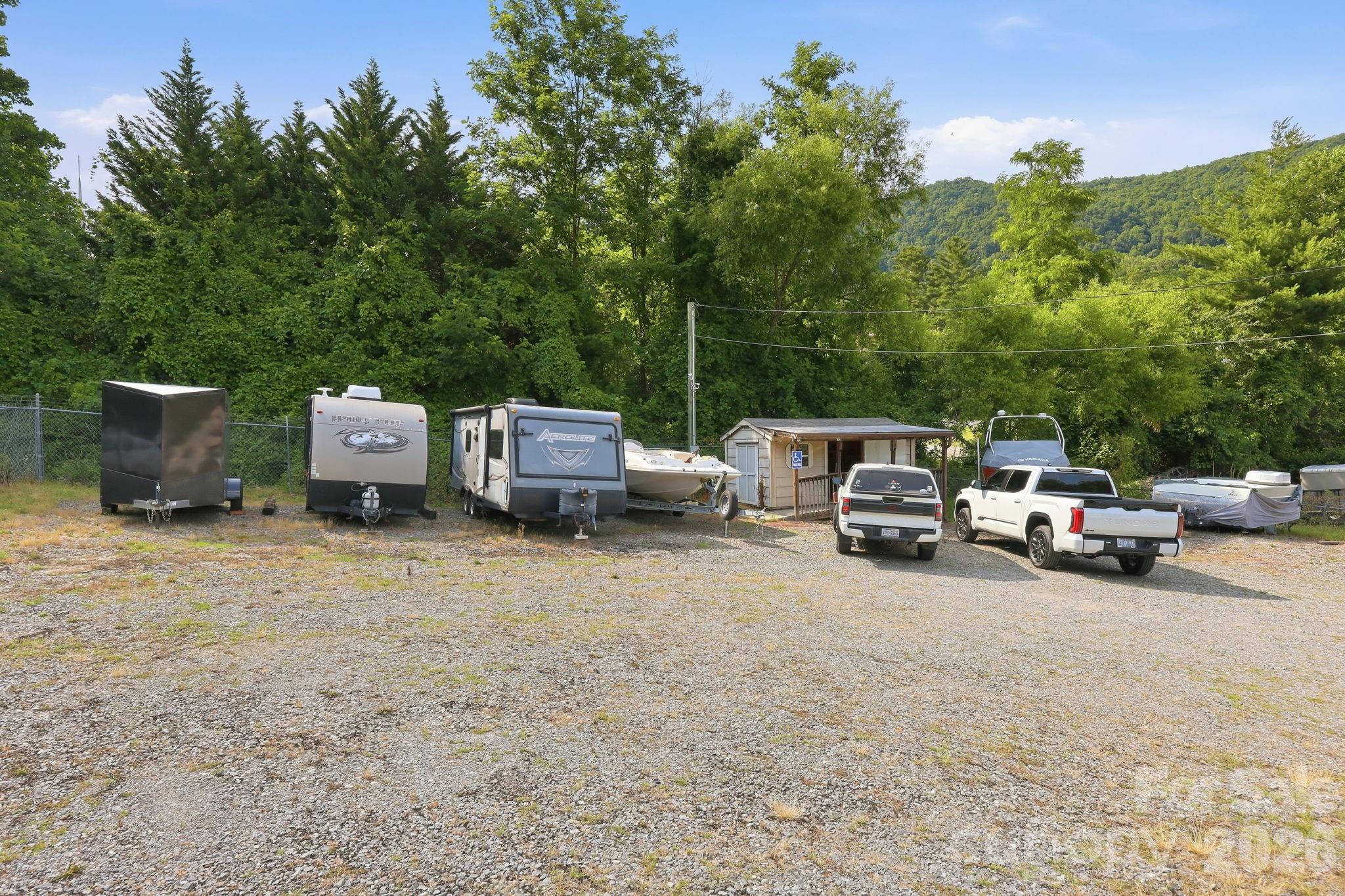 14 Huntley Circle Property Photo 11
