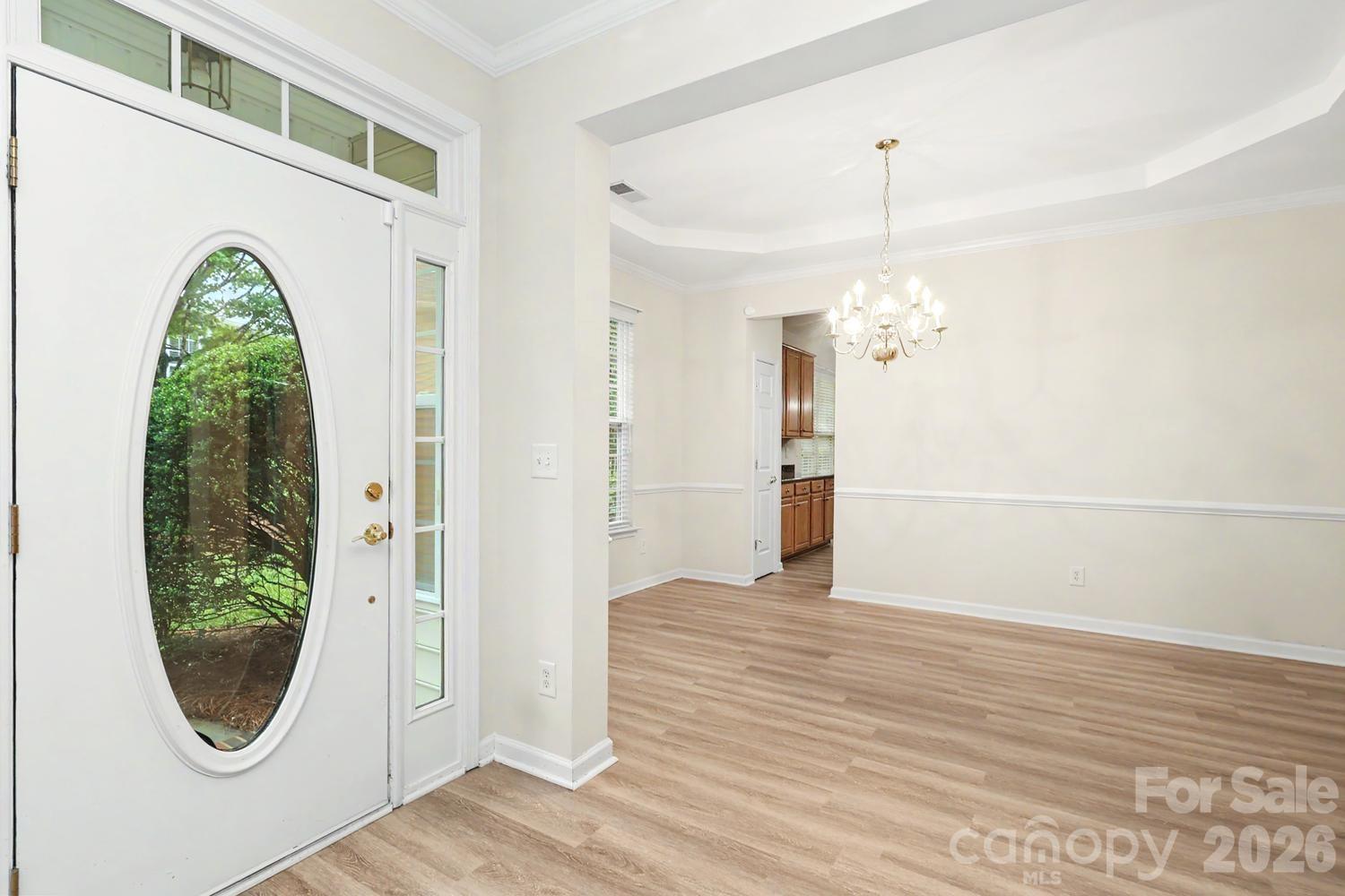 1669 Onyx Ridge Property Photo 4
