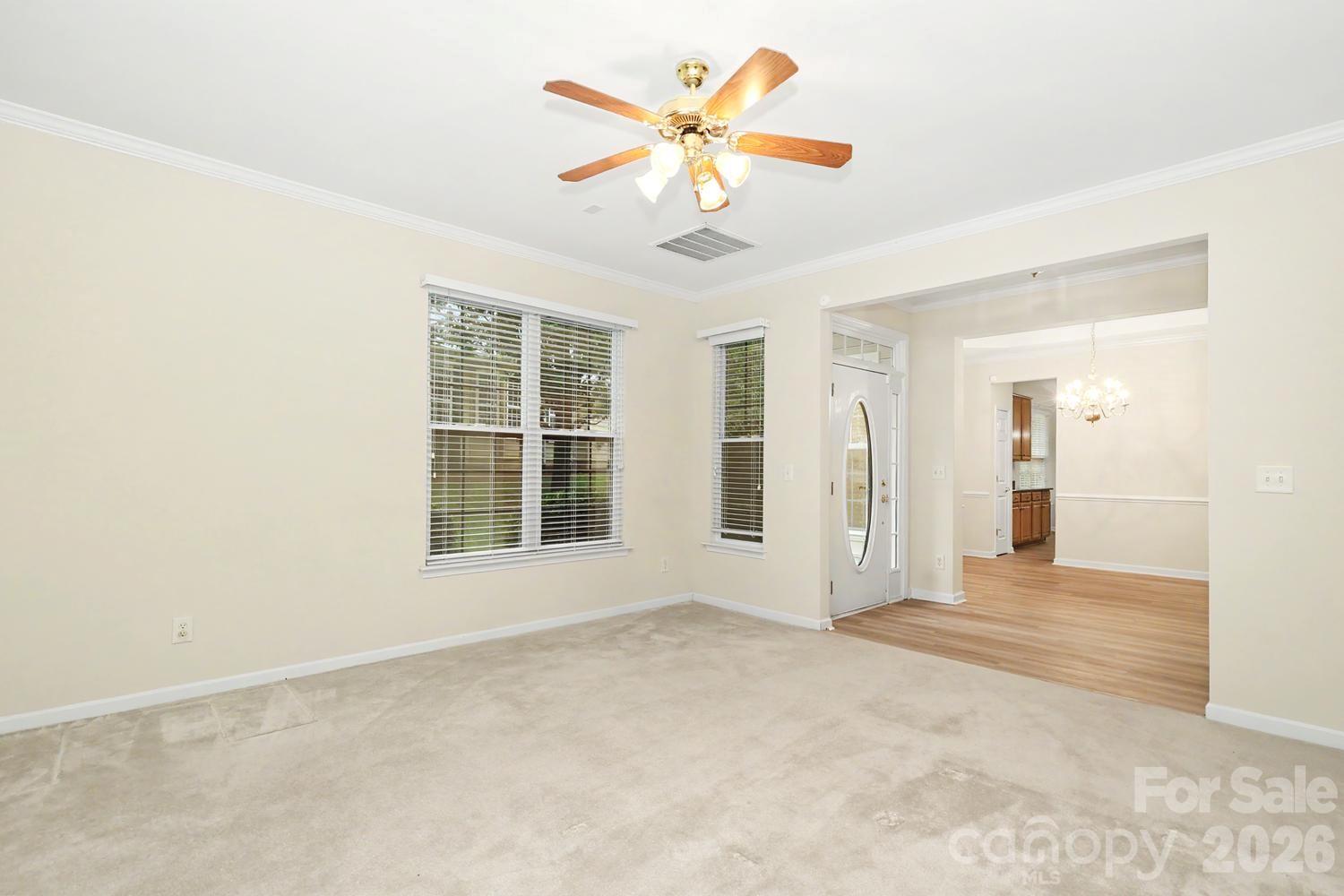 1669 Onyx Ridge Property Photo 9