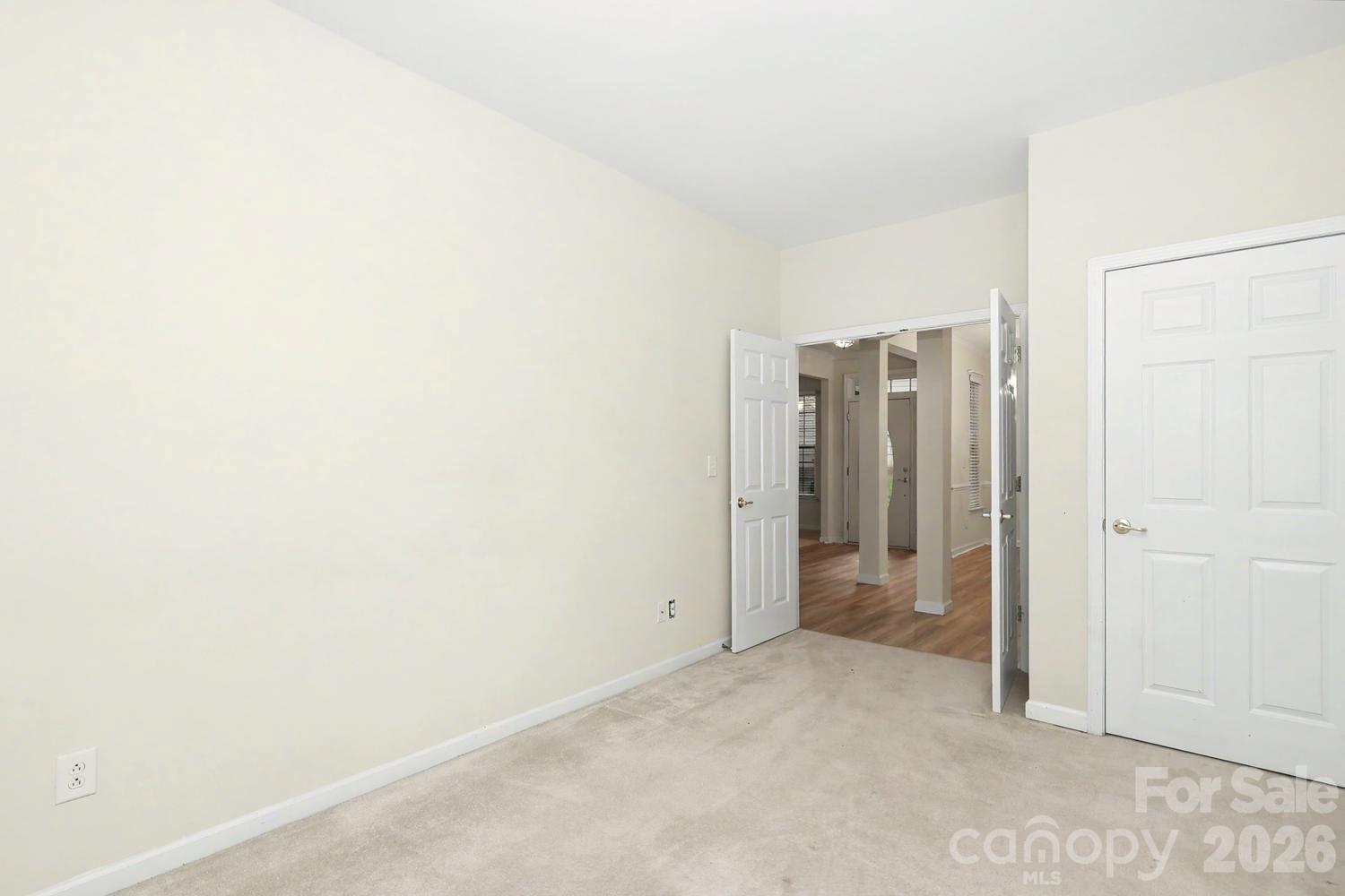 1669 Onyx Ridge Property Photo 10