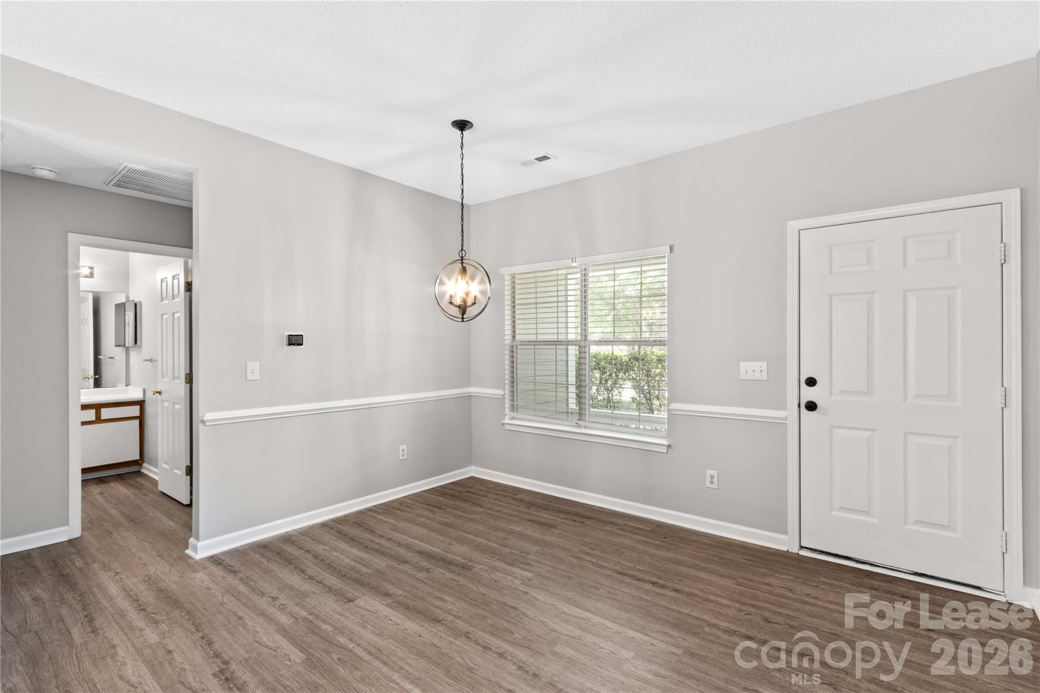 123 Meadow Lilly Court Property Photo 5