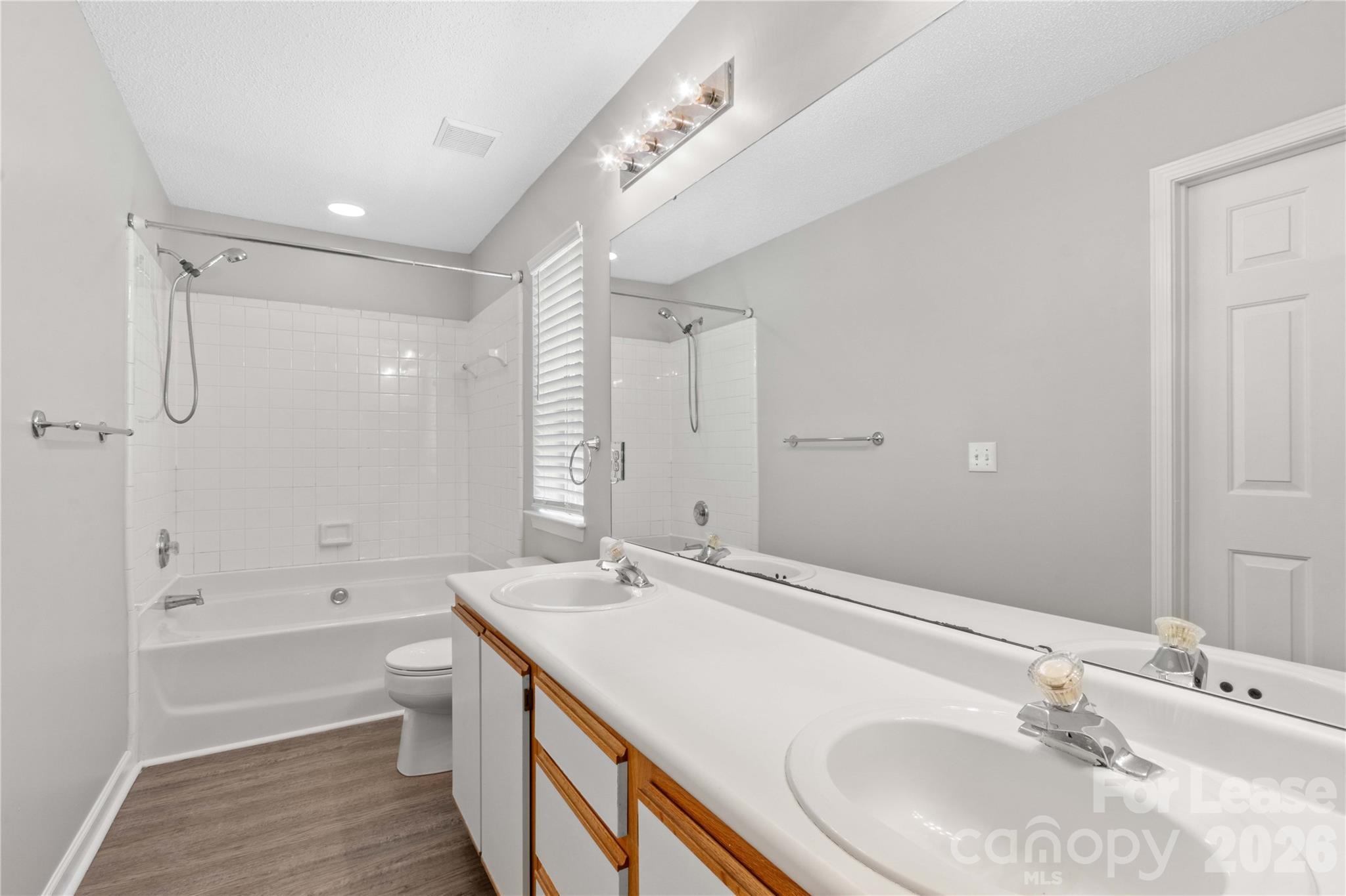 123 Meadow Lilly Court Property Photo 27