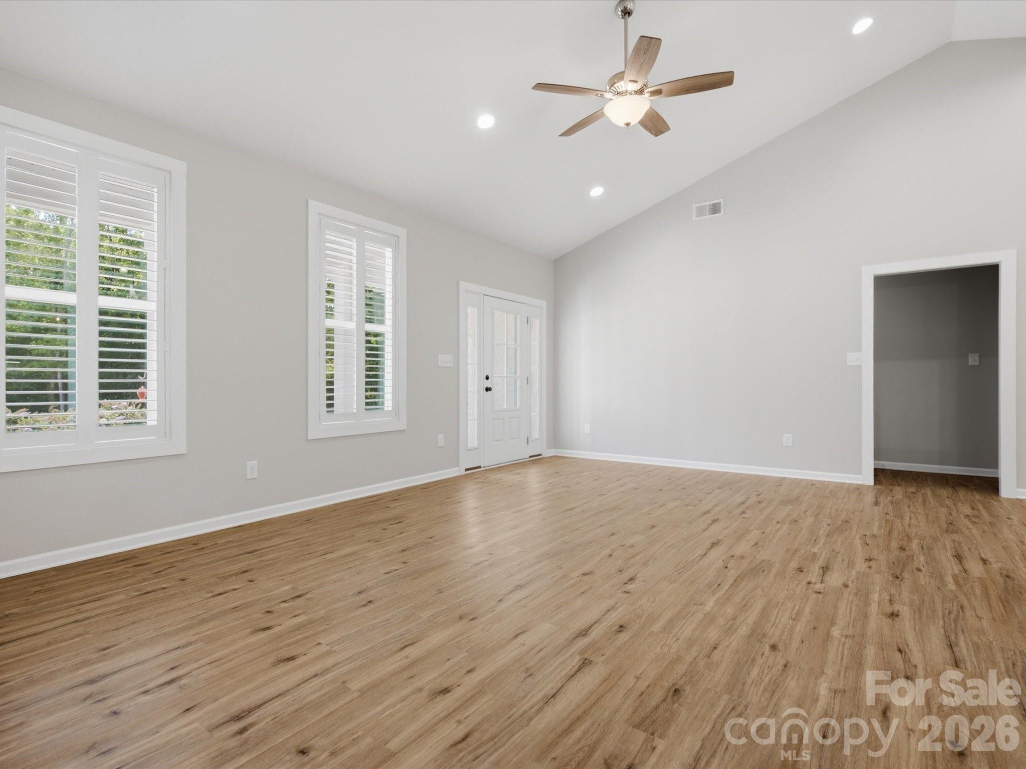 1863 Sardis Drive Property Photo 6