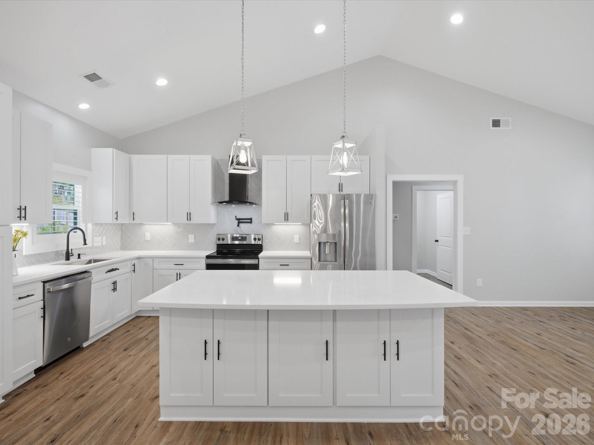 1863 Sardis Drive Property Photo 16