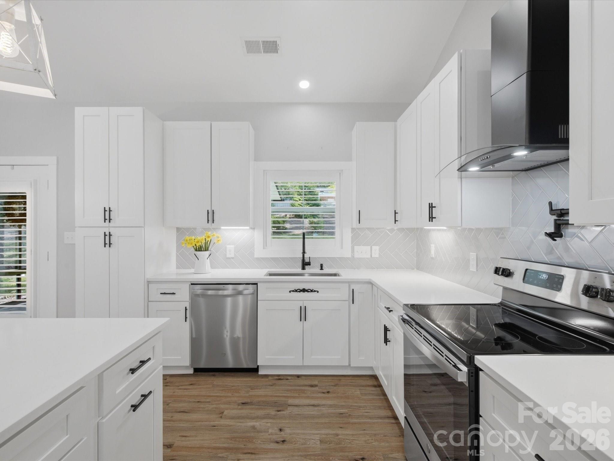 1863 Sardis Drive Property Photo 18