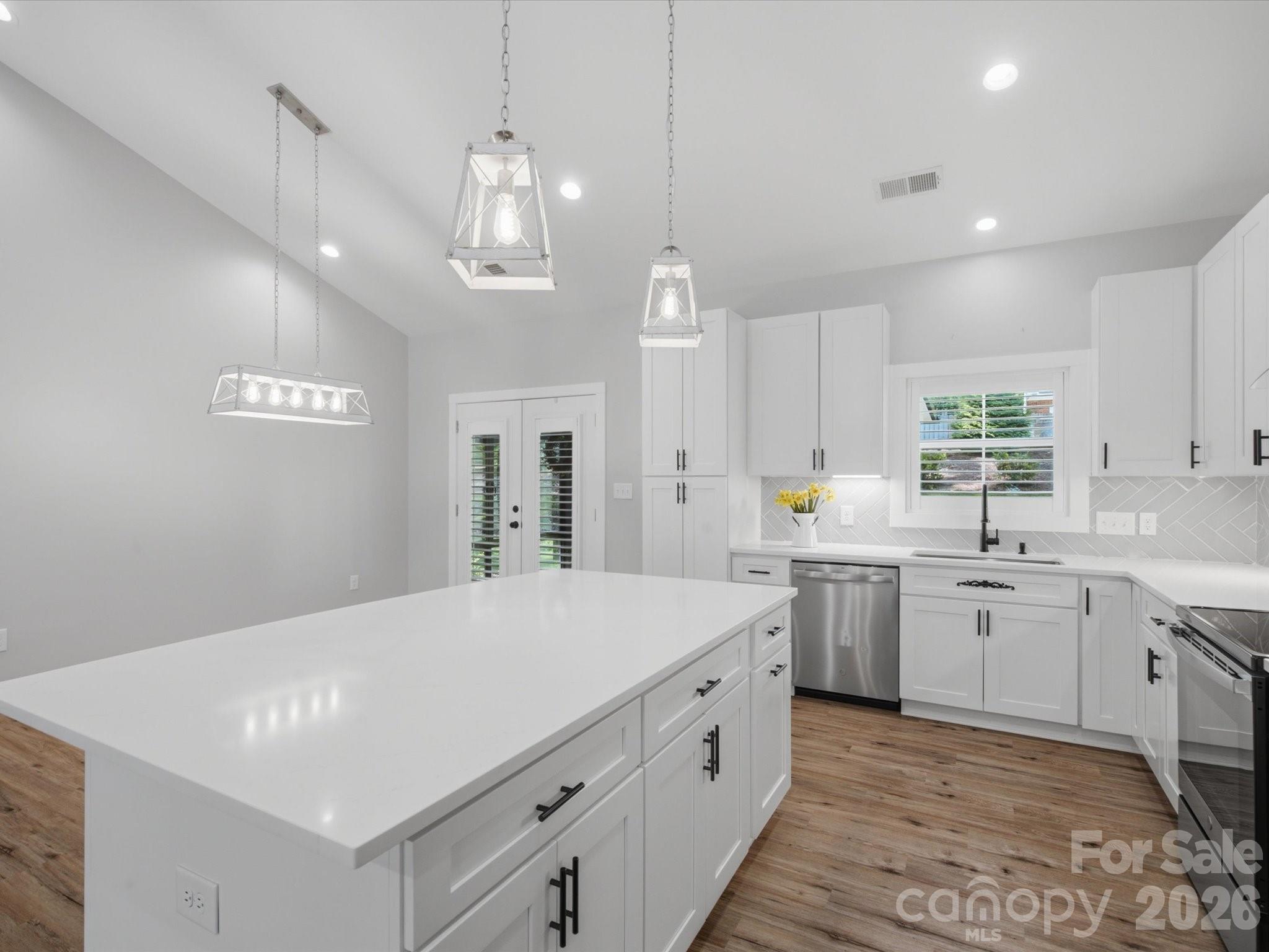 1863 Sardis Drive Property Photo 19