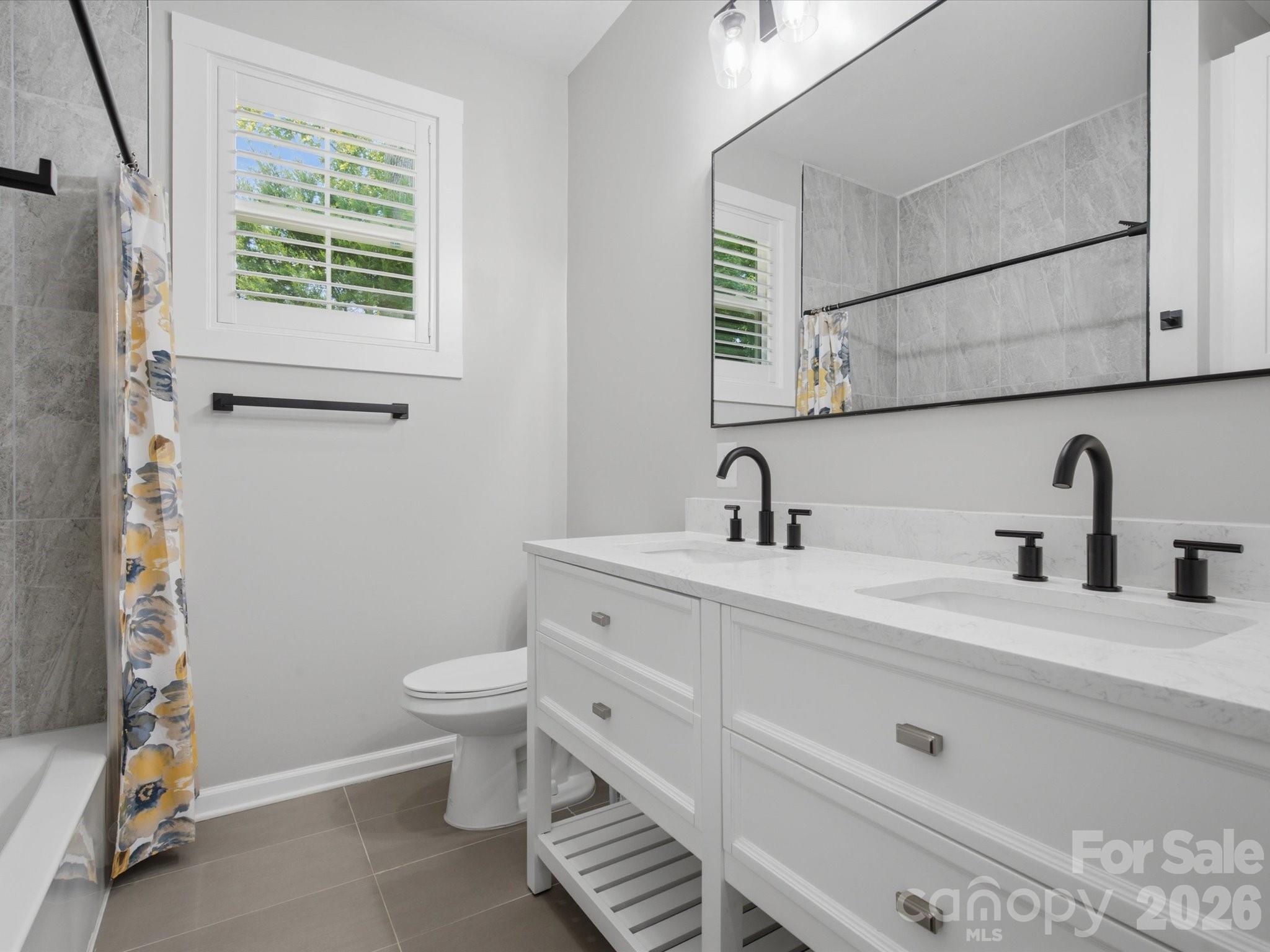 1863 Sardis Drive Property Photo 33