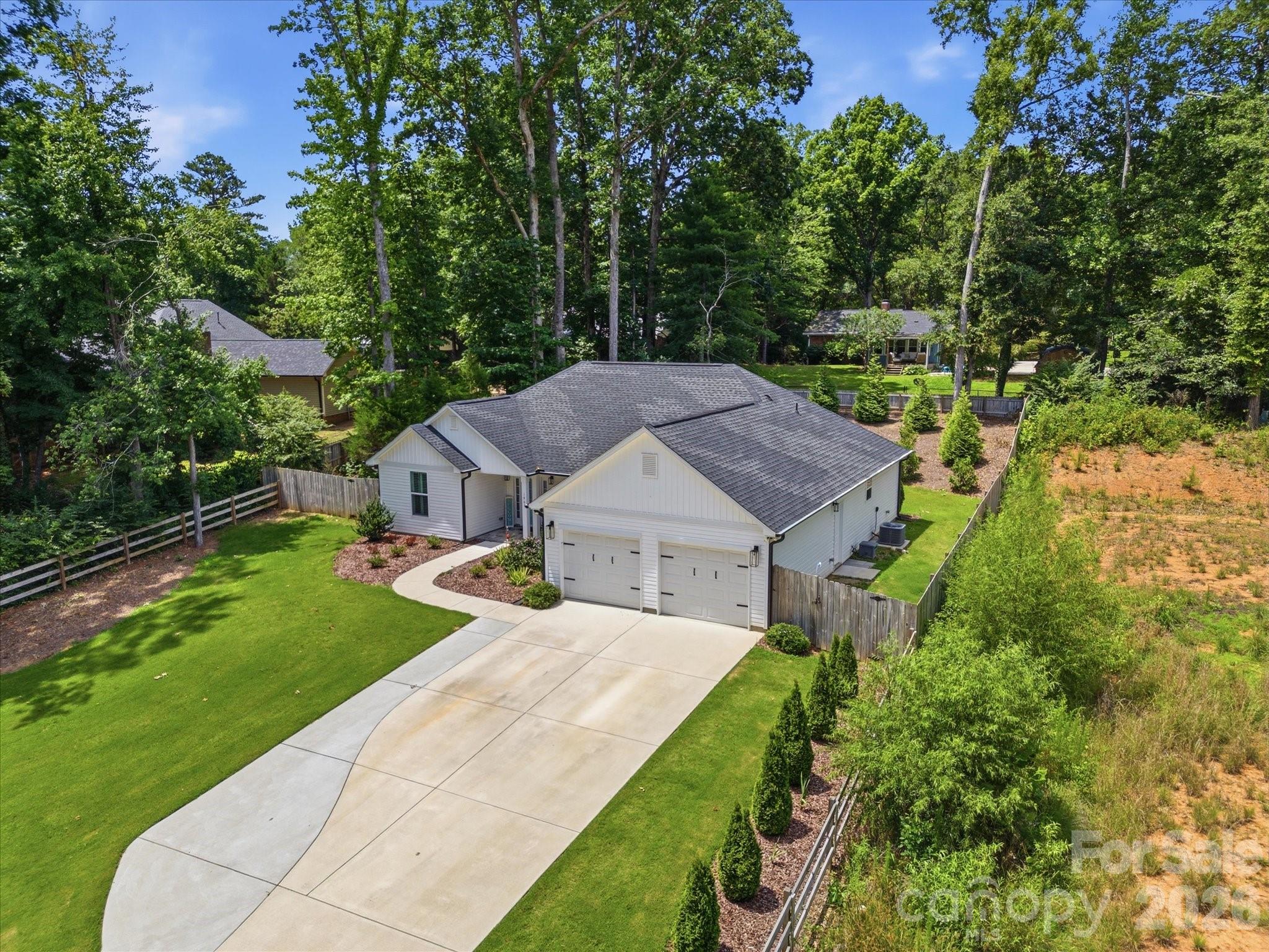 1863 Sardis Drive Property Photo 43