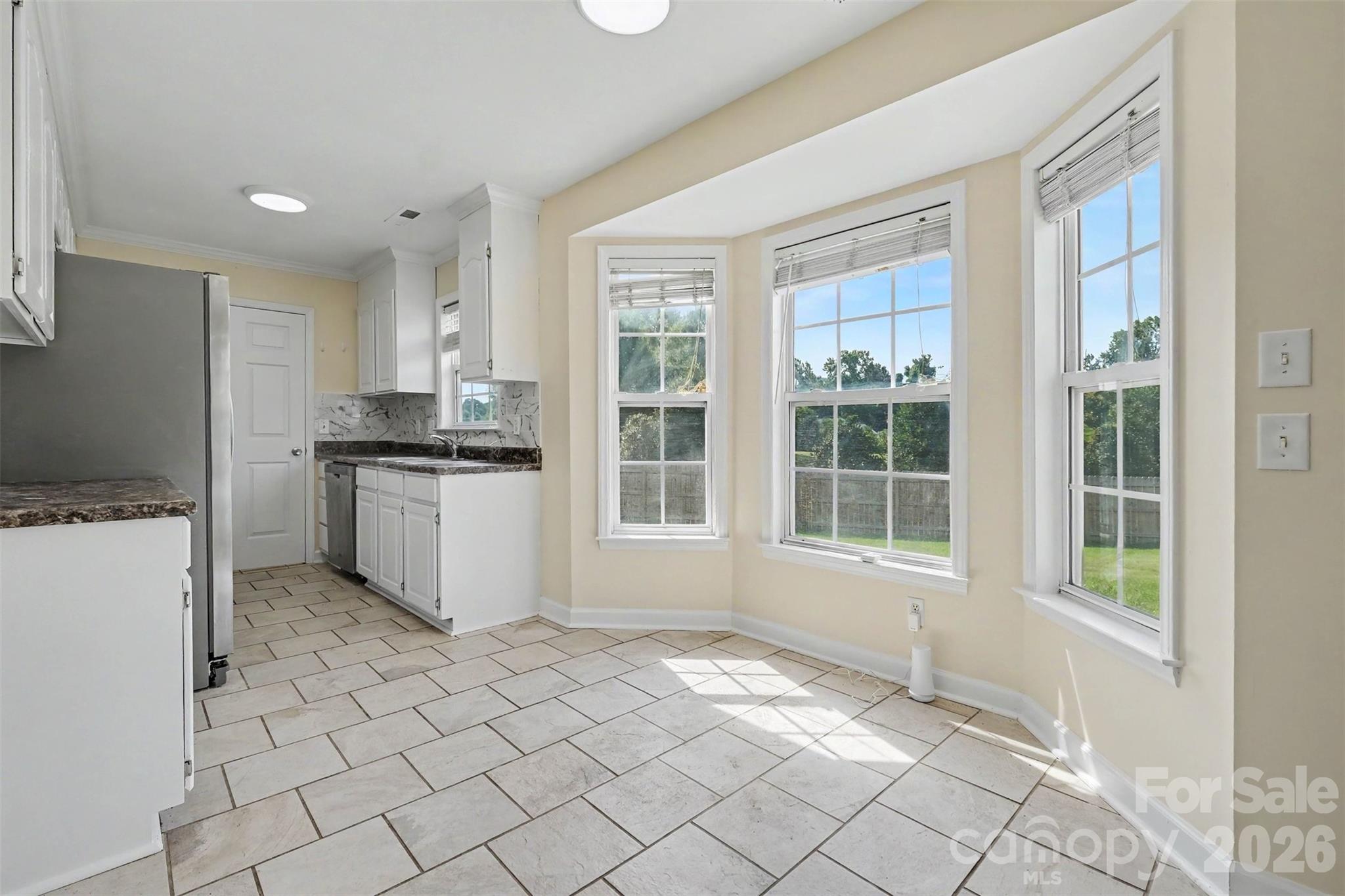 2301 Hunters Way Property Photo 10
