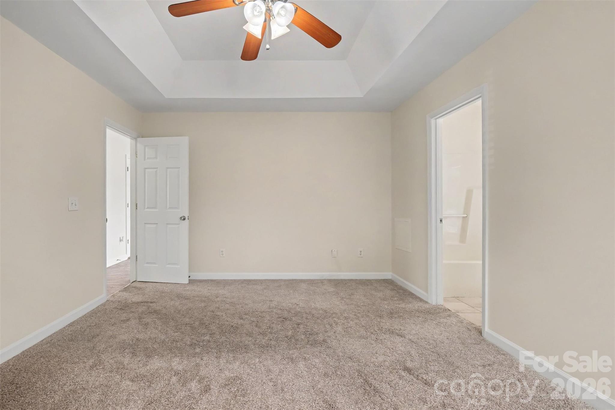 2301 Hunters Way Property Photo 17