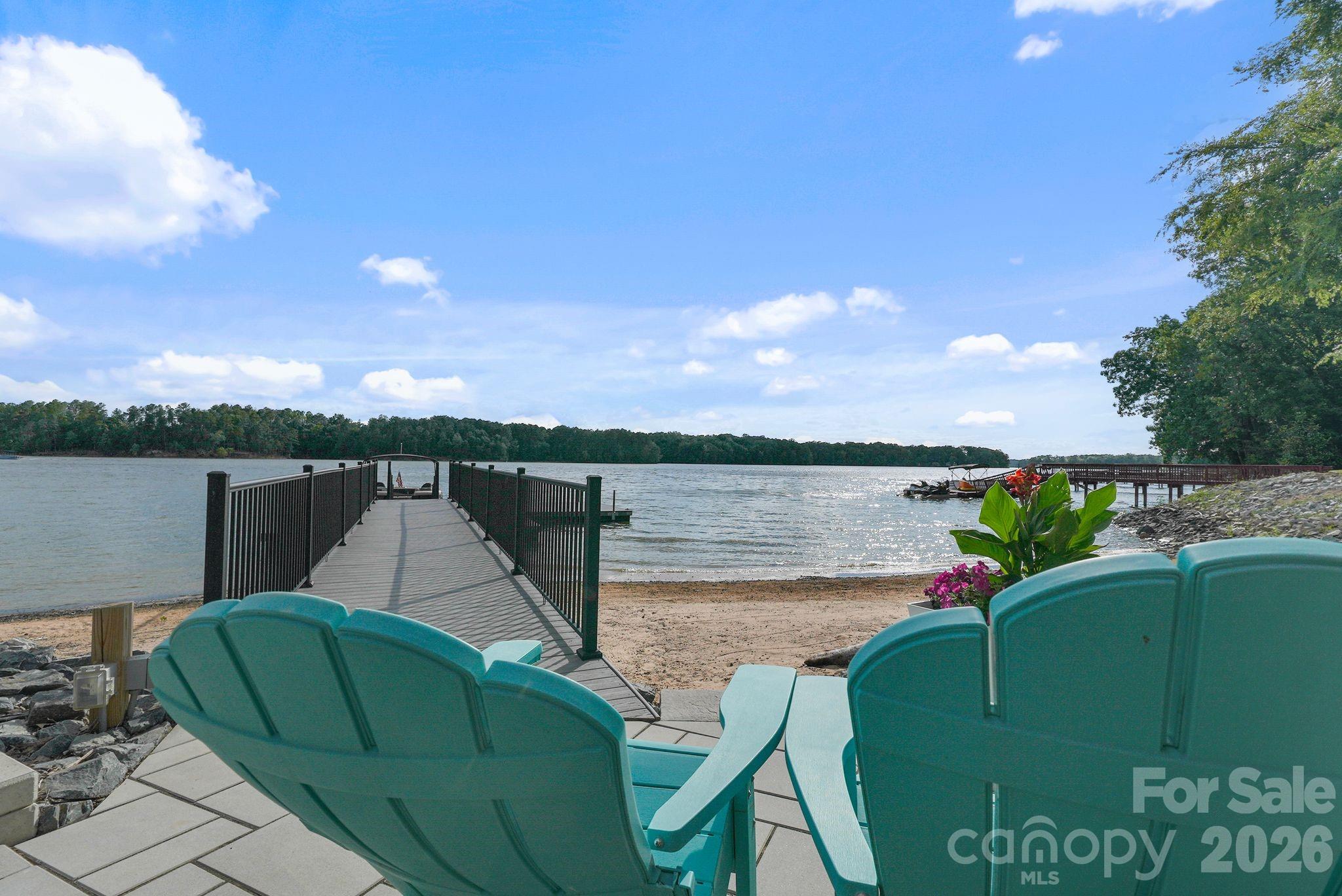 850 Mainsail Road Property Photo 3