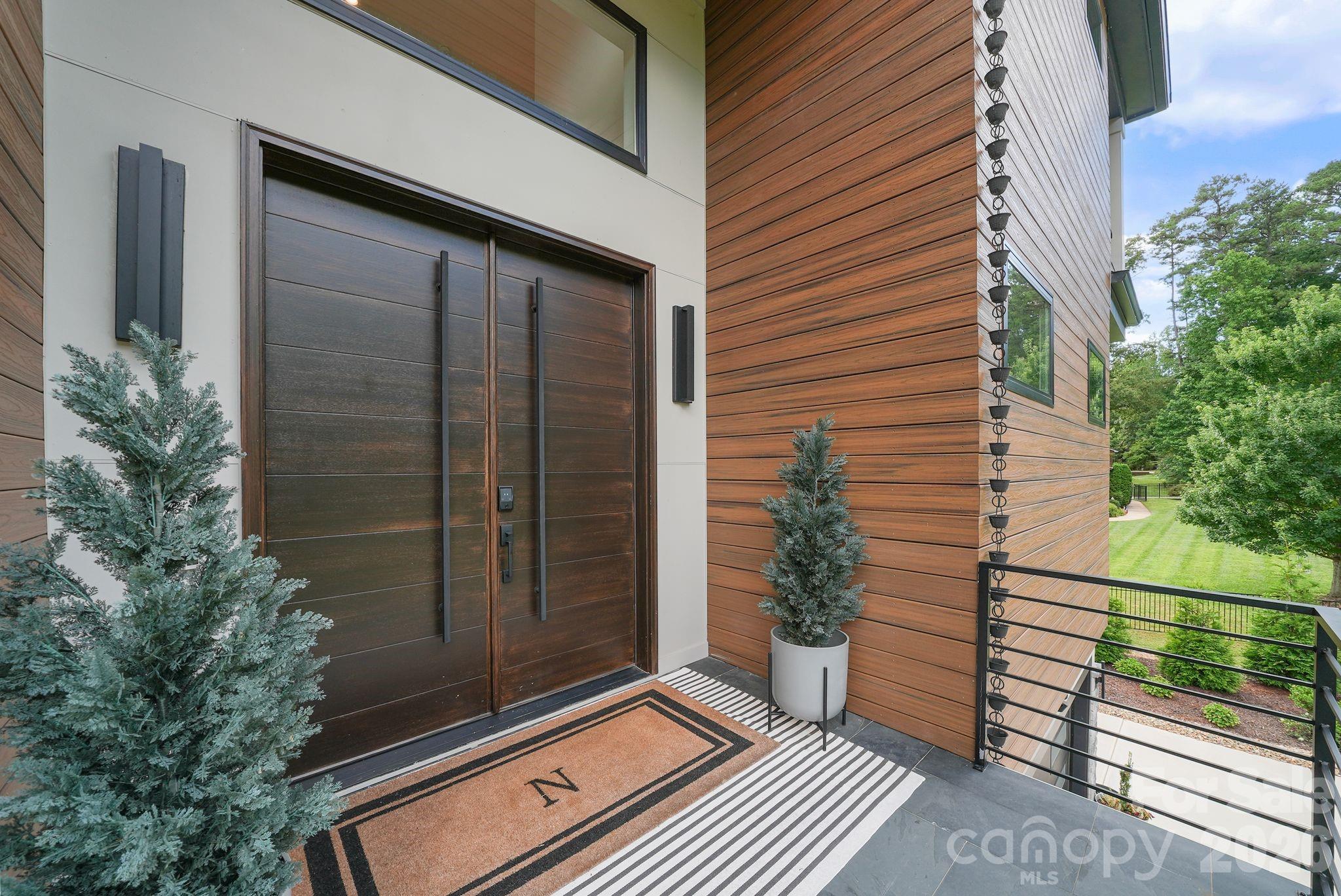 850 Mainsail Road Property Photo 5