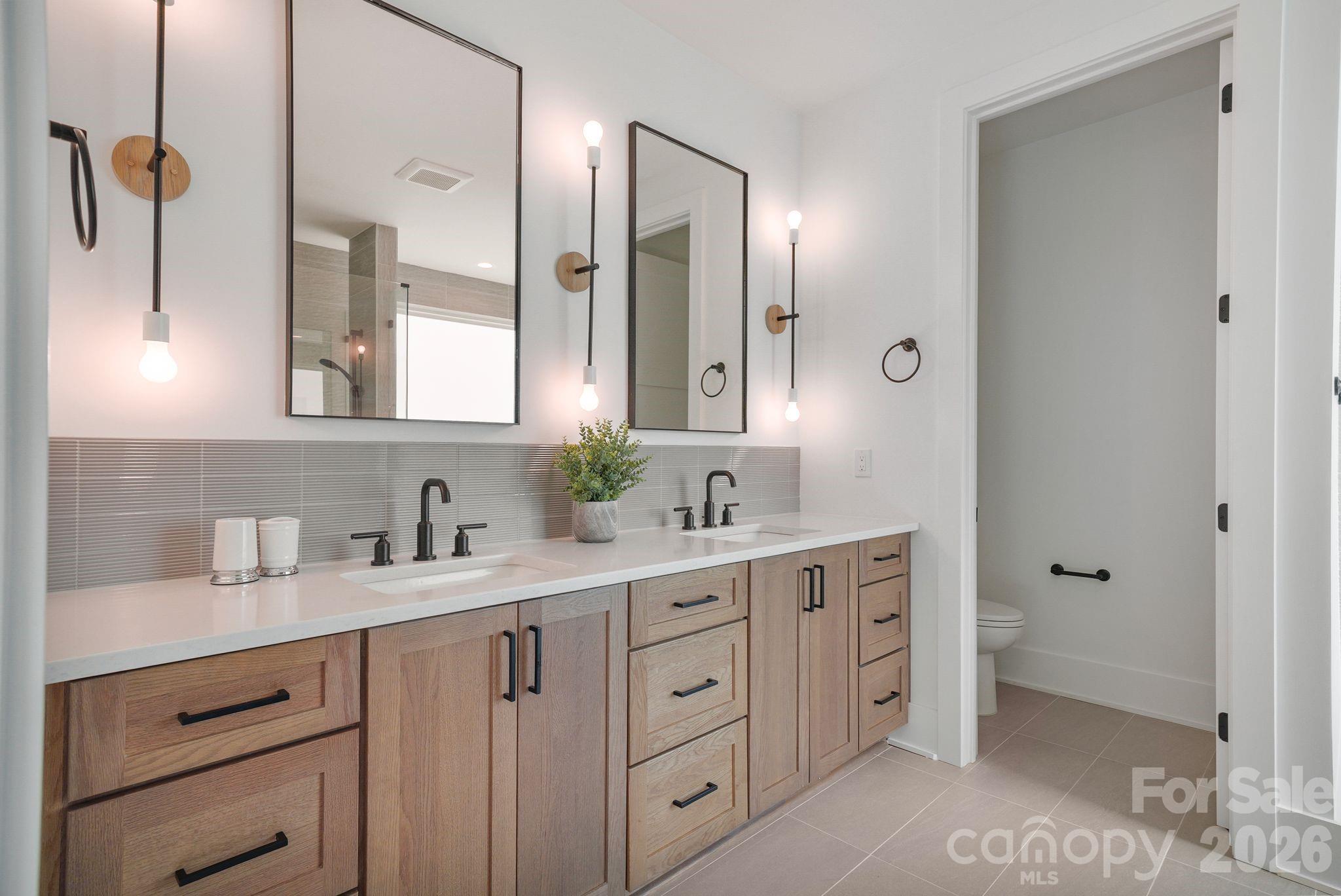 850 Mainsail Road Property Photo 11