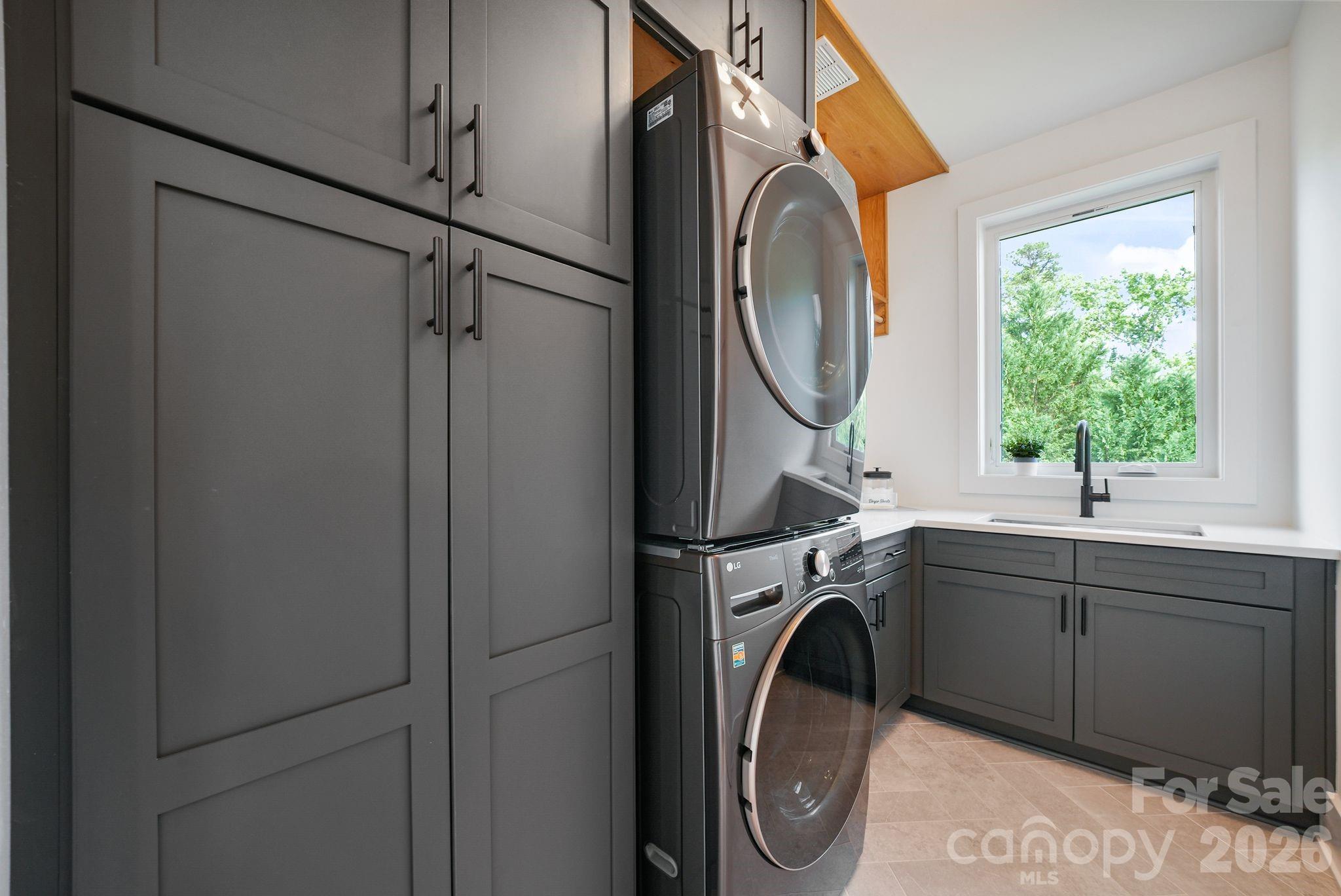 850 Mainsail Road Property Photo 18